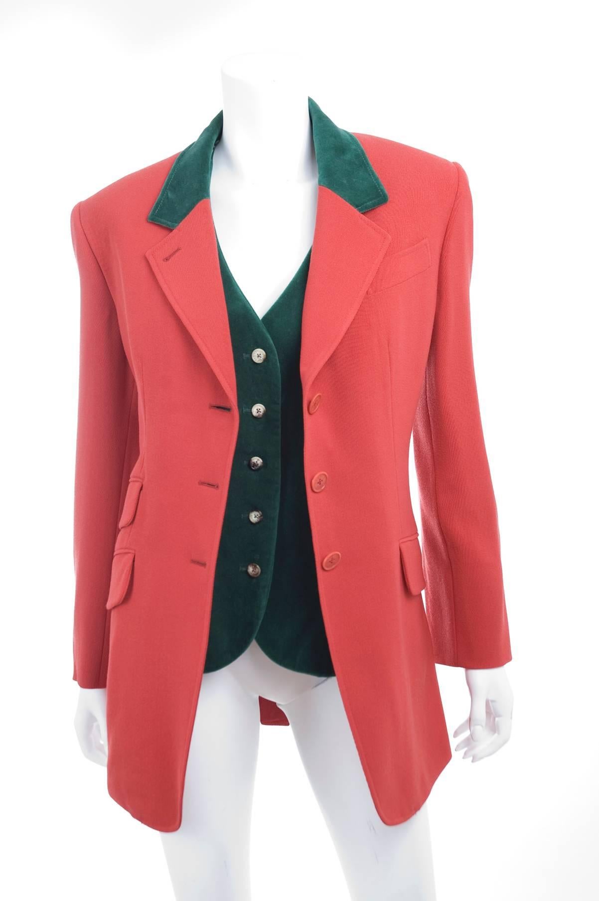 Vintage 80s Hermes Riding Style Jacket and Vest in Red and Green In Excellent Condition For Sale In Hamburg, Deutschland