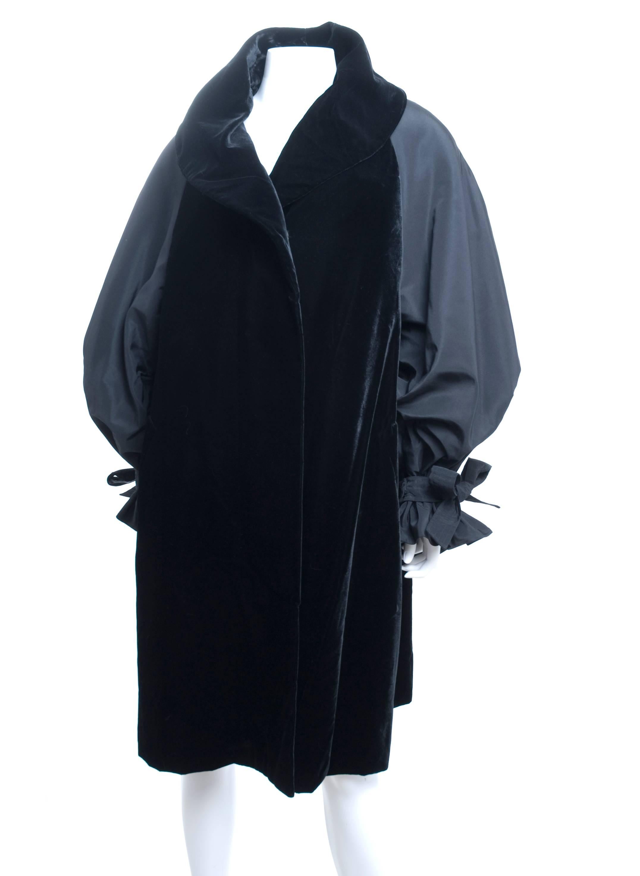 Vintage 90's Christian Lacroix Black Velvet Oversized Coat For Sale 2