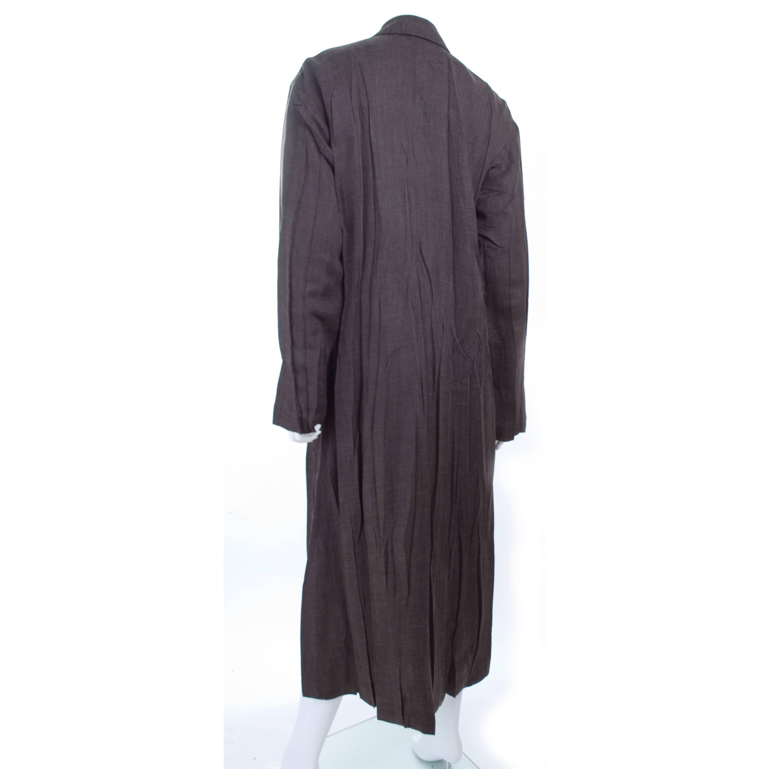 Issey Miyake Vintage Pleated Coat in Charcoal Size 3 For Sale 2