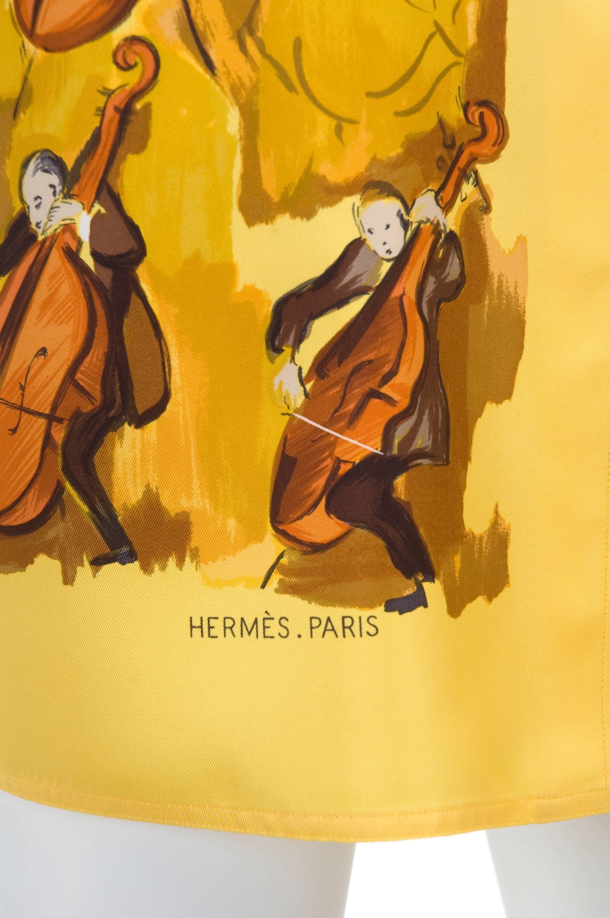Vintage Hermes Silk Blouse - CONCERTO - motive design by Clerc size L - Like New For Sale 3
