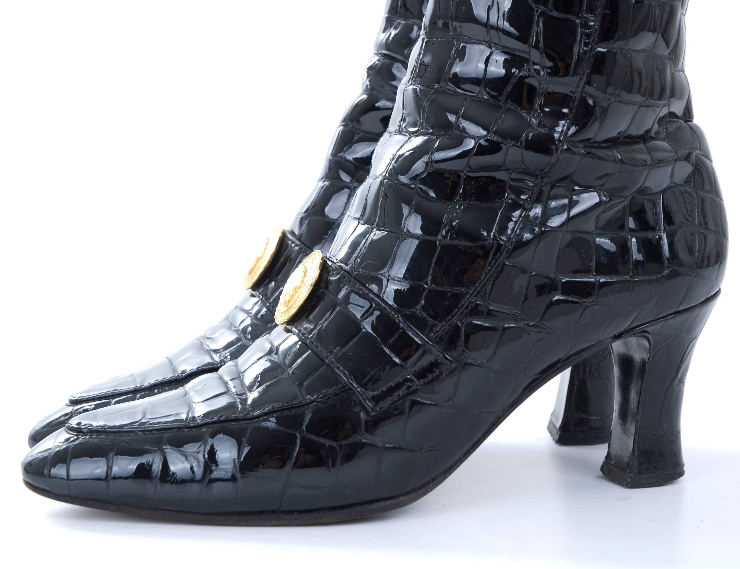 Vintage 80s Black GIANNI VERSACE Crocodile Pattern Leather Boots with Medusa 1