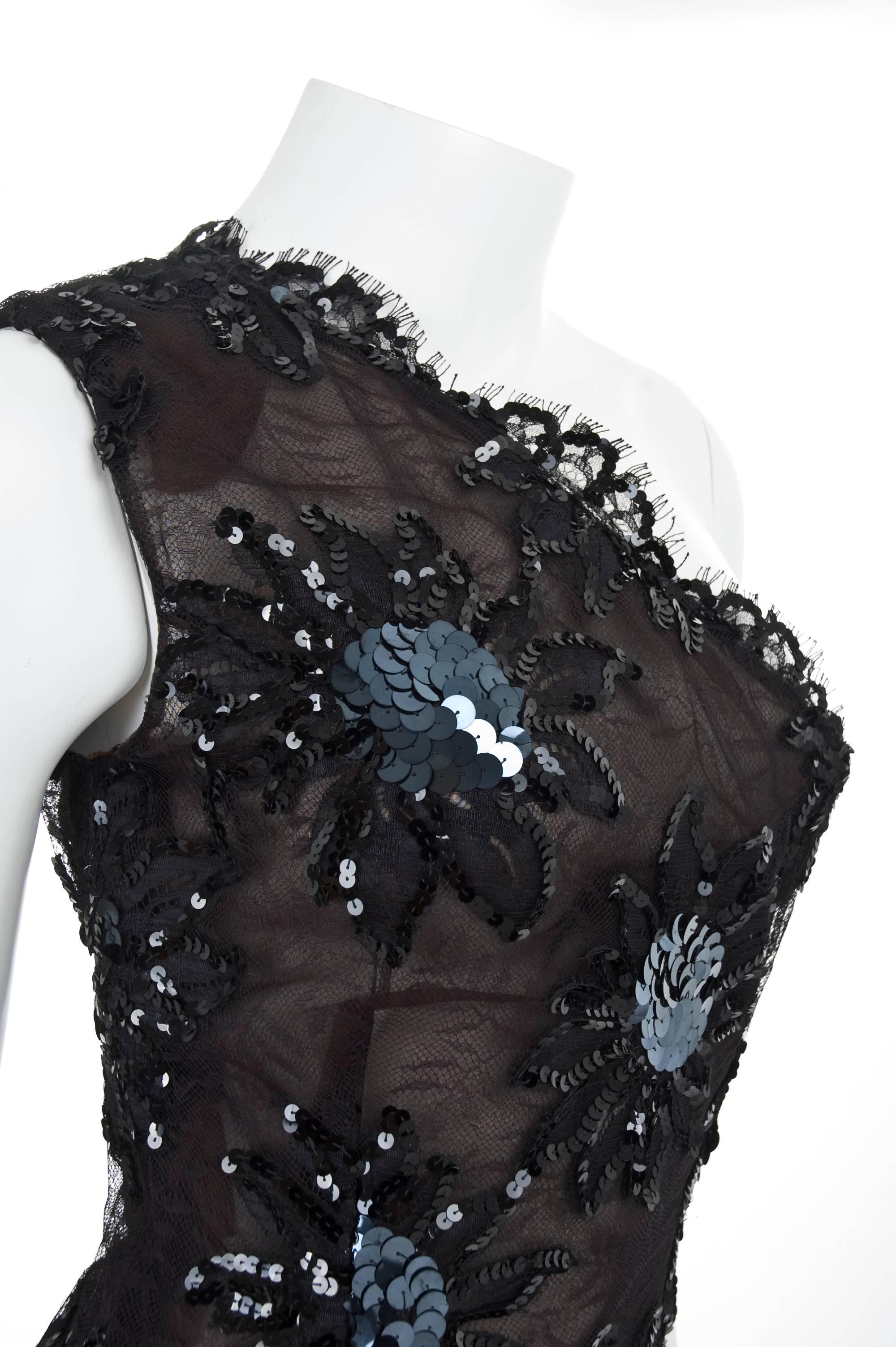 1987 Rare Yves Saint Laurent Cocktail Dress in Black Lace and Sequins  In Excellent Condition For Sale In Hamburg, Deutschland