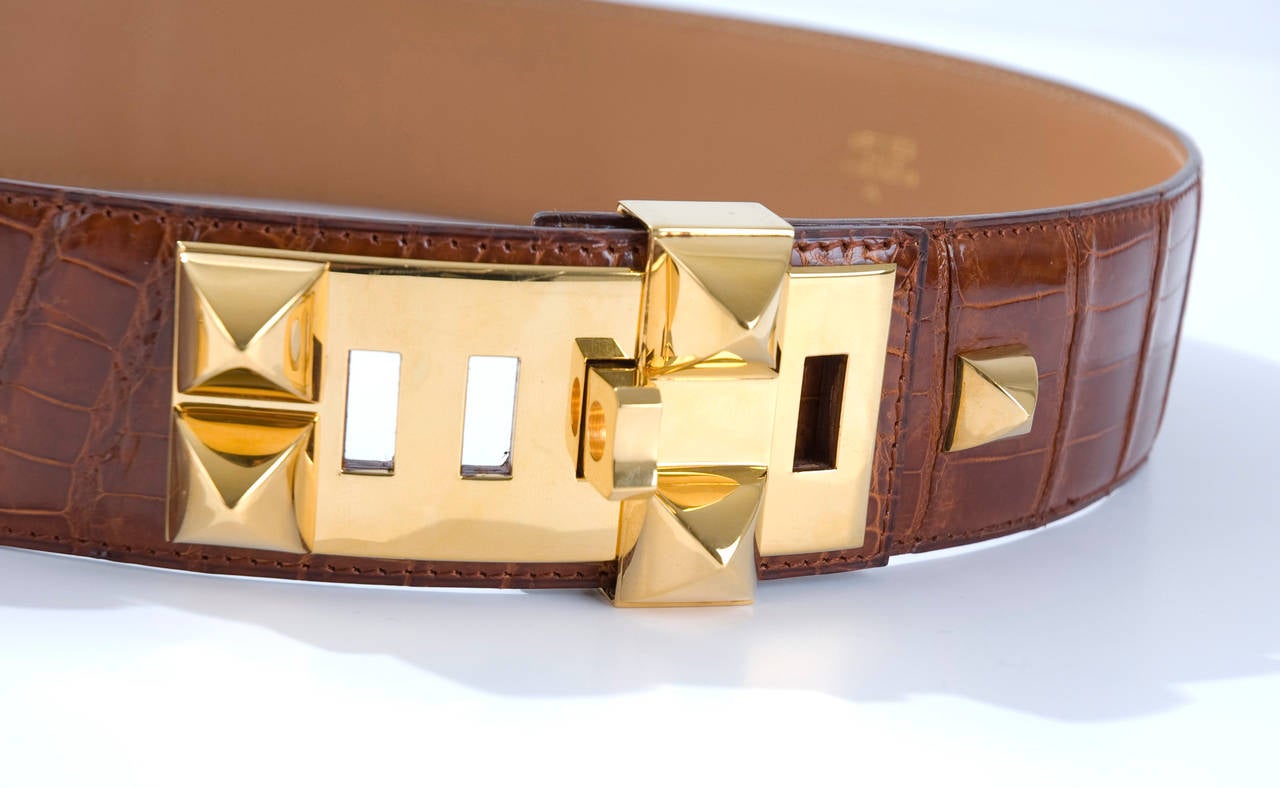 Brown Hermès Collier de Chien Crocodile Belt In Excellent Condition In Hamburg, Deutschland