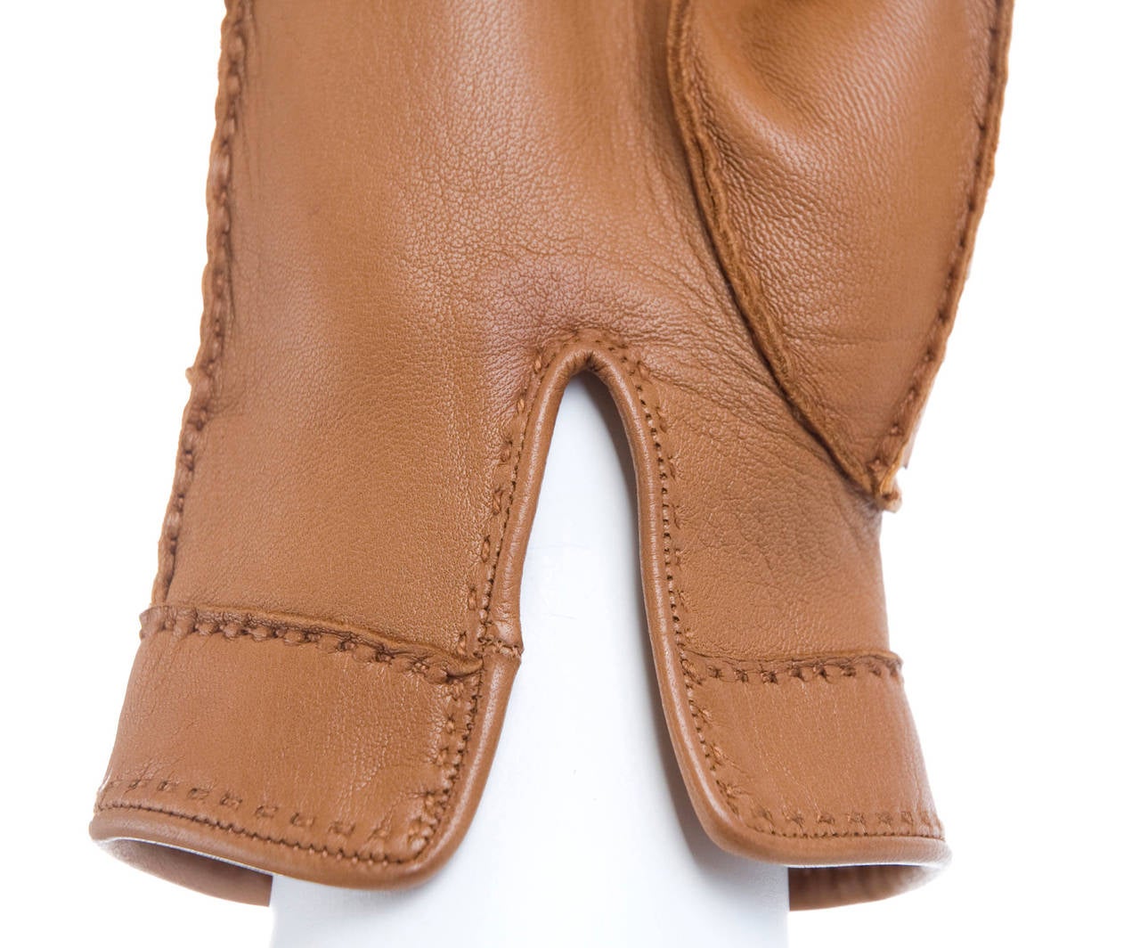 Women's Vintage Hermes Gloves - never used For Sale