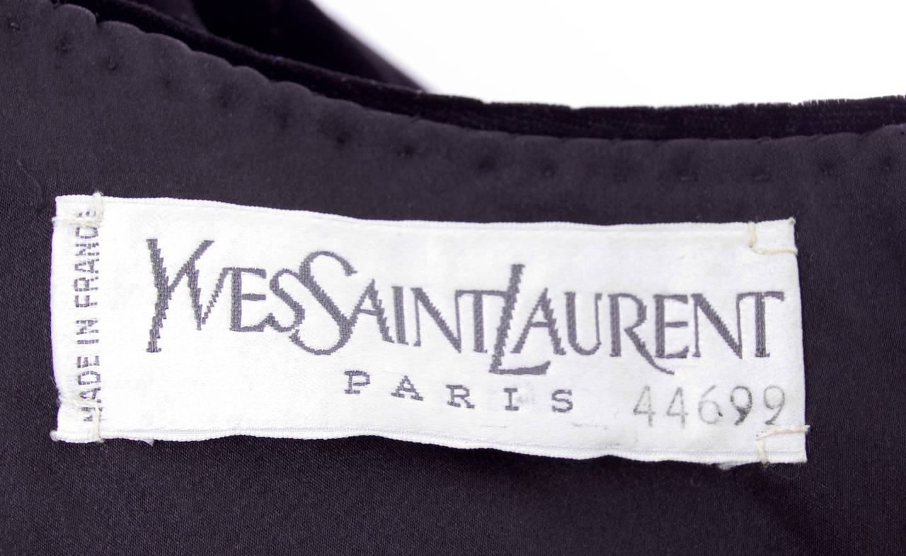 1980 Yves Saint Laurent Haute Couture Dress Museum Piece For Sale 6