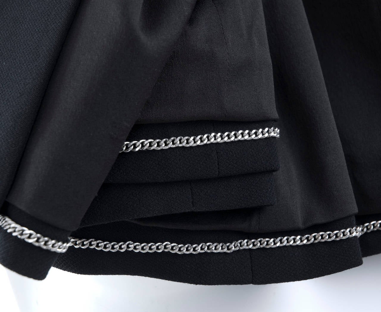 CHANEL Black Chanel Jacket size 46 For Sale 2