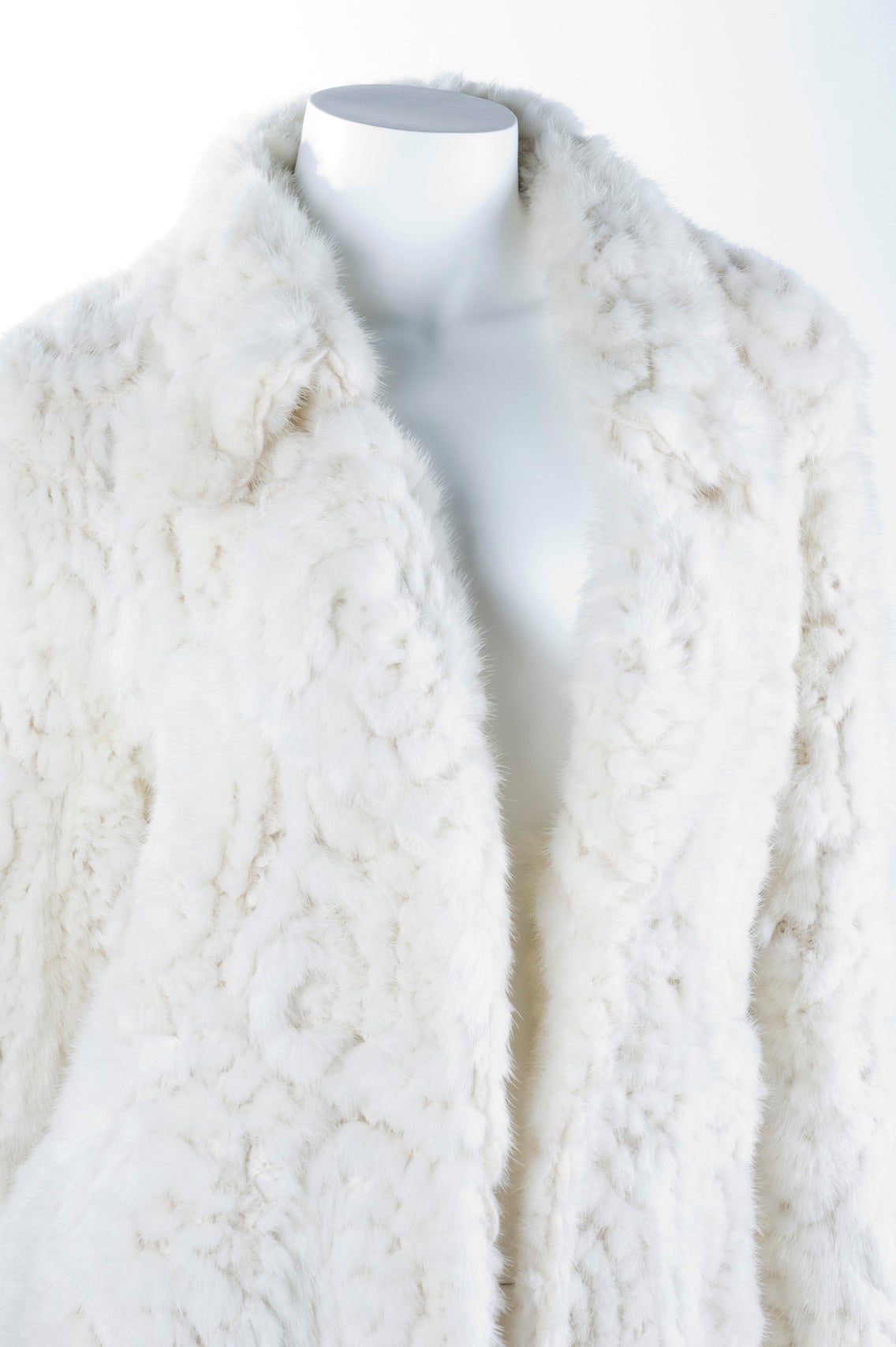 John Galliano White Mink Coat In Excellent Condition For Sale In Hamburg, Deutschland