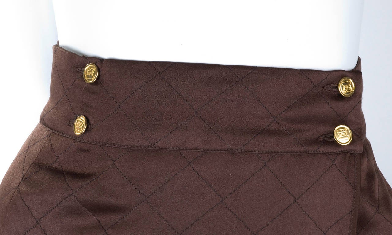 Vintage Brown Chanel Wrap Skirt With CC Safety Pin In Excellent Condition In Hamburg, Deutschland