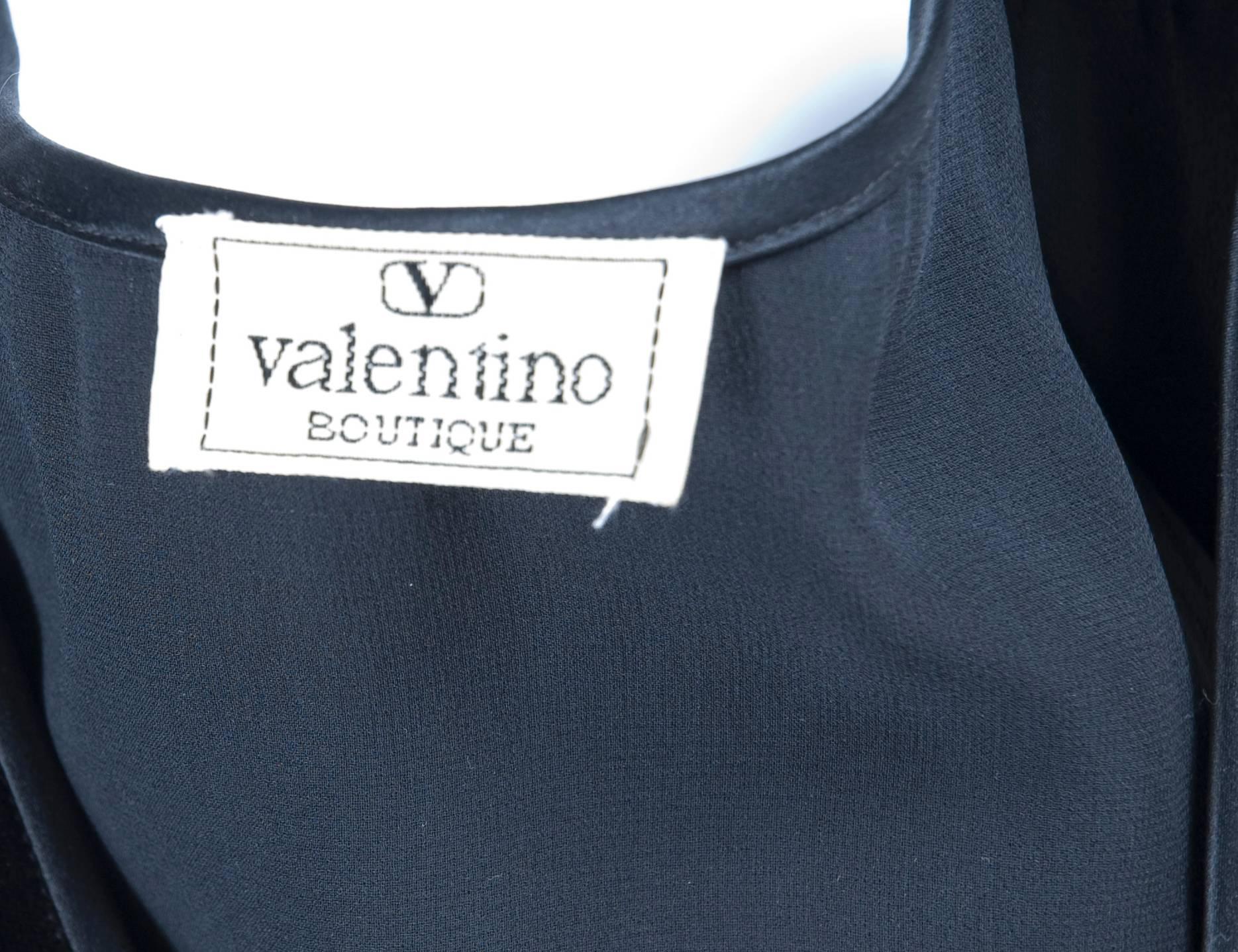 1980 Valentino Black Velvet Evening Gown For Sale 4