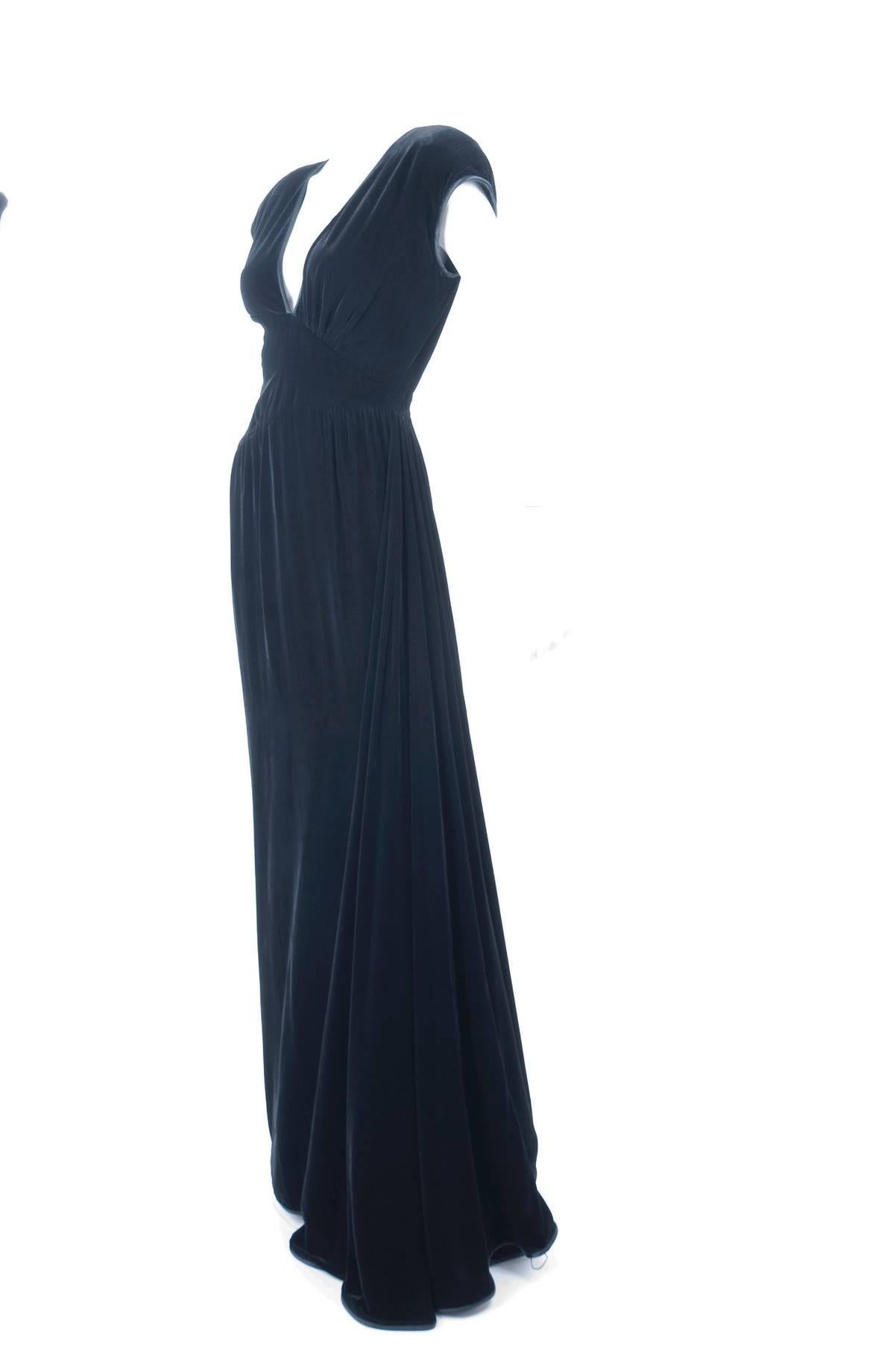 1980 Valentino Black Velvet Evening Gown For Sale 1