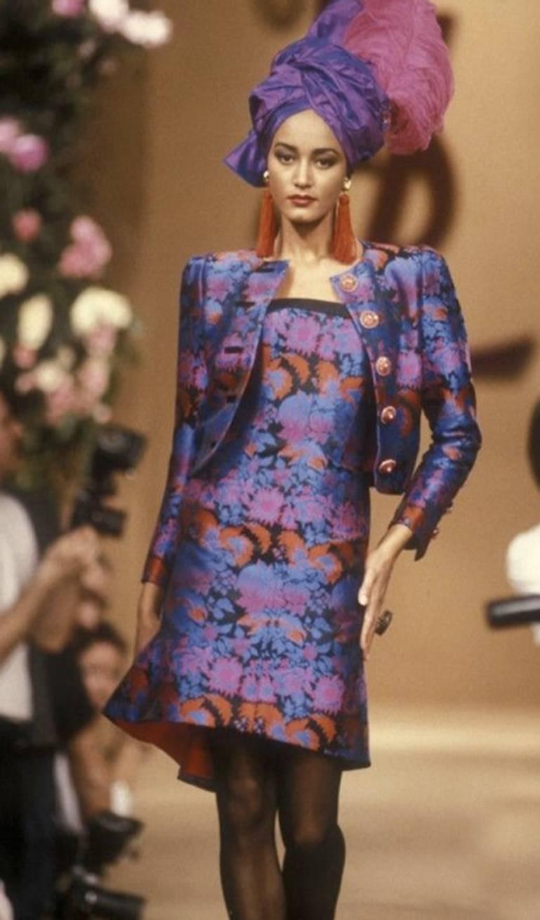 Yves Saint Laurent Haute Couture Bustier Dress and Bolero.
The Haute Couture label reads - Patron Original - this is the one he work on himself.
Collection 1995

Measurements:
Dress: length front mid 32