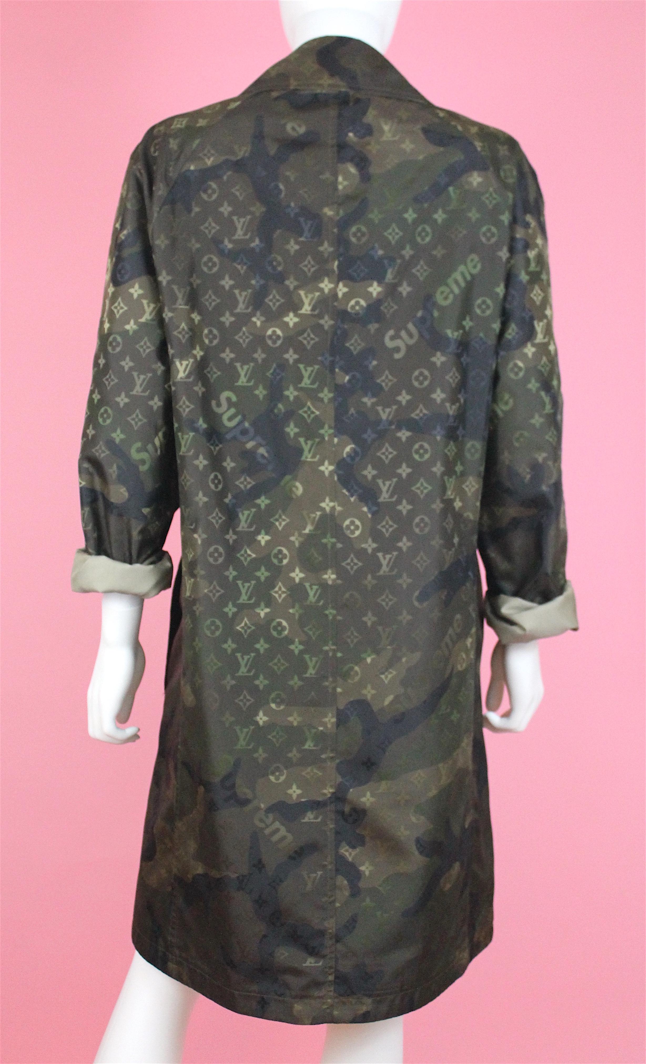 Supreme for Louis Vuitton Reversible Camouflage Trench Coat, AW17 In New Condition For Sale In Los Angeles, CA