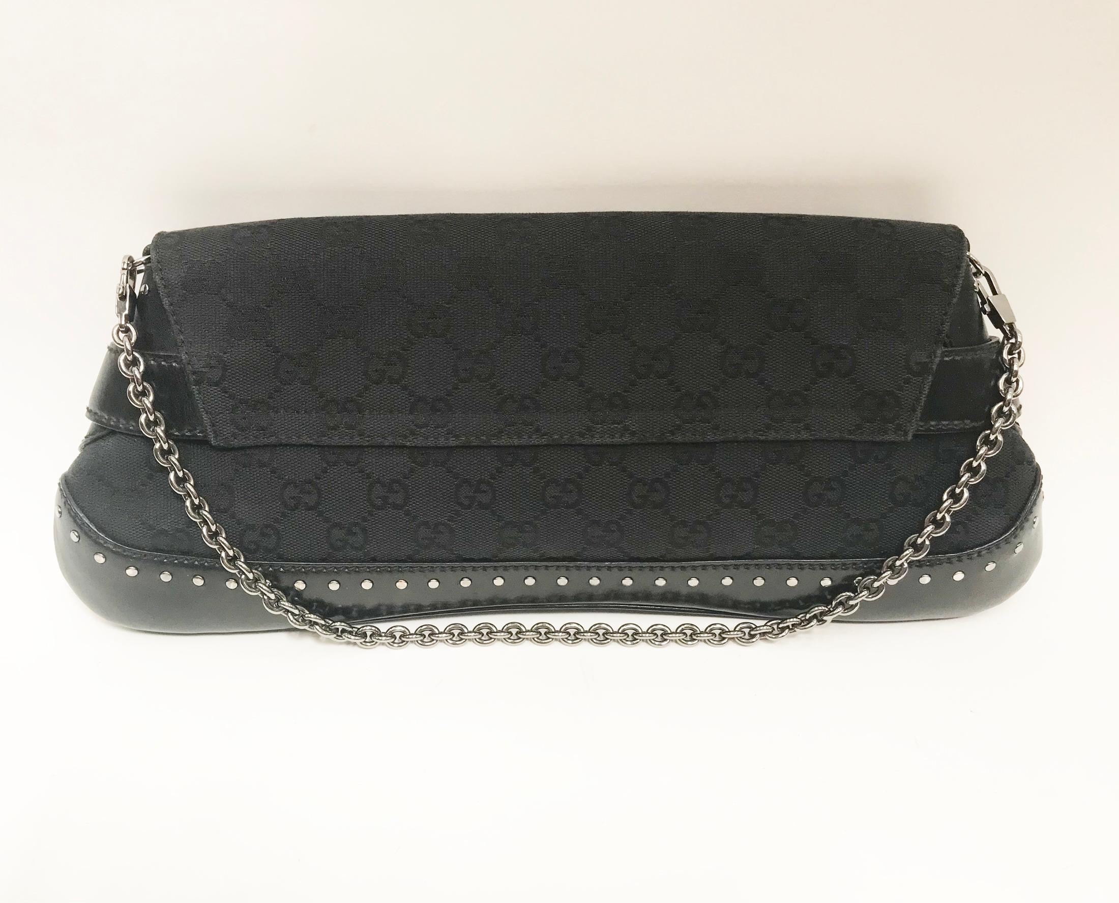 Gucci black canvas monogram horsebit clutch bag For Sale 11