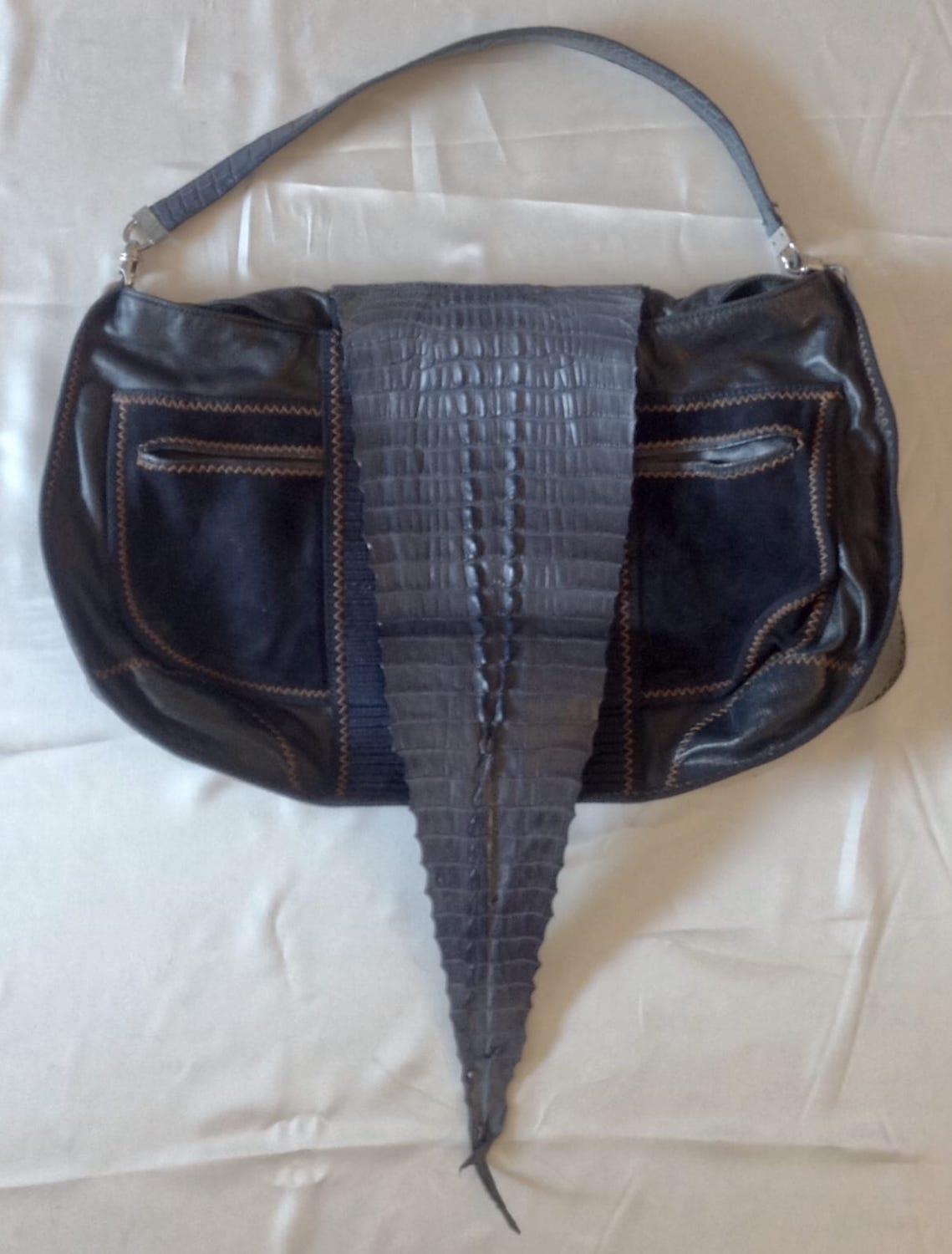 Gianfranco Ferrè dark blue crocodile vintage bag made in Italy For Sale 2