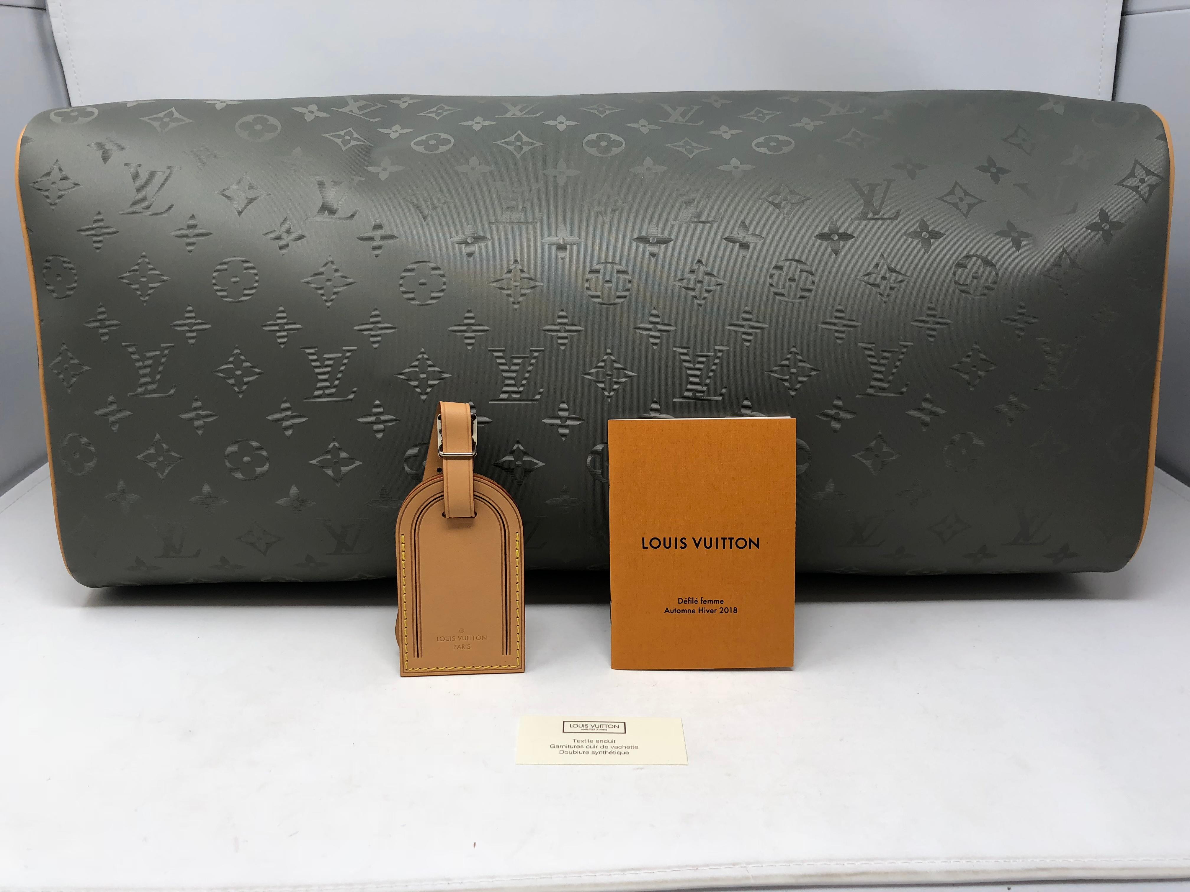 Louis Vuitton Titanium 50 Grey Keepall Bandouliere 6
