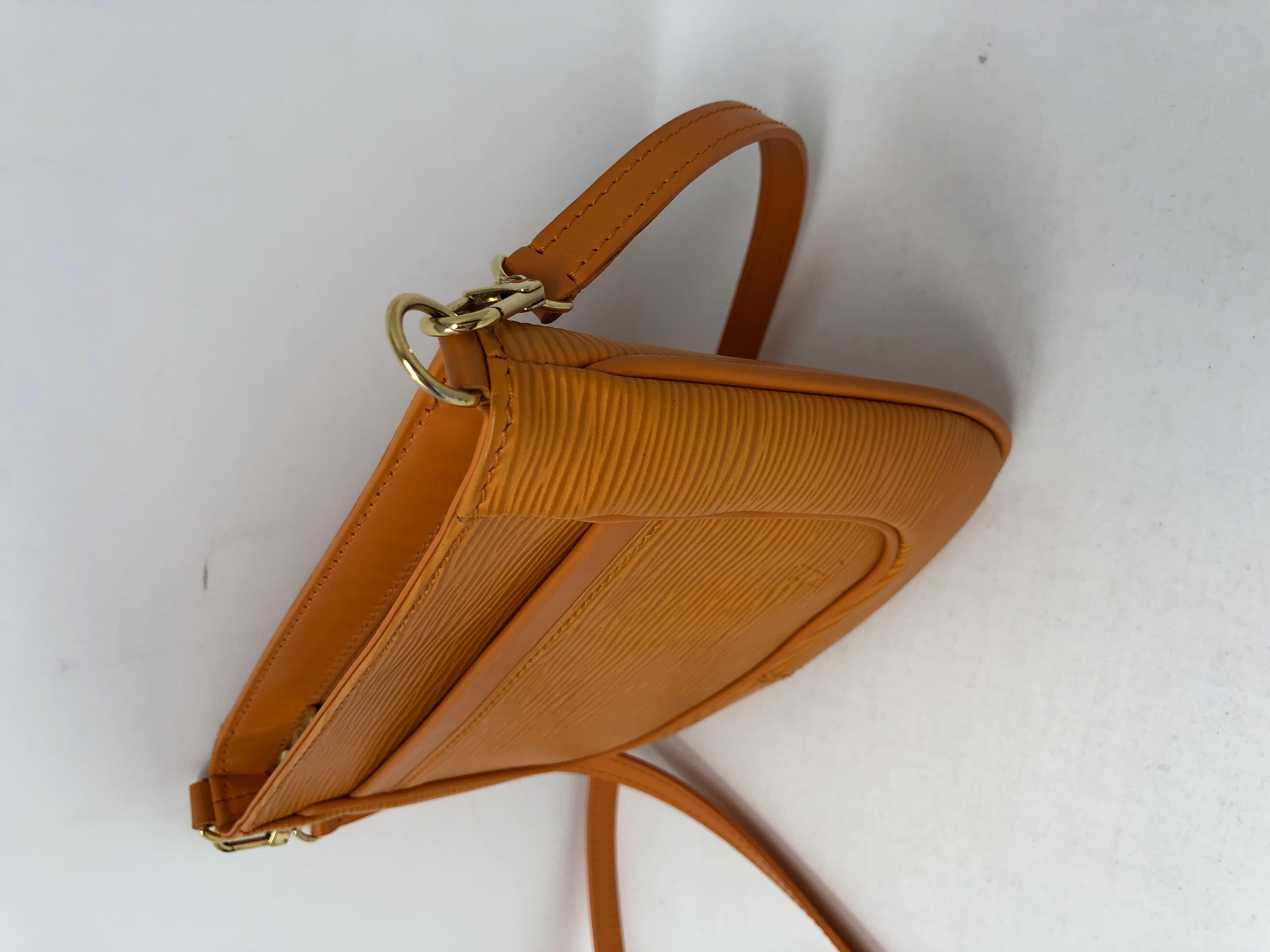 Women's or Men's Louis Vuitton Orange Epi Crossbody bag