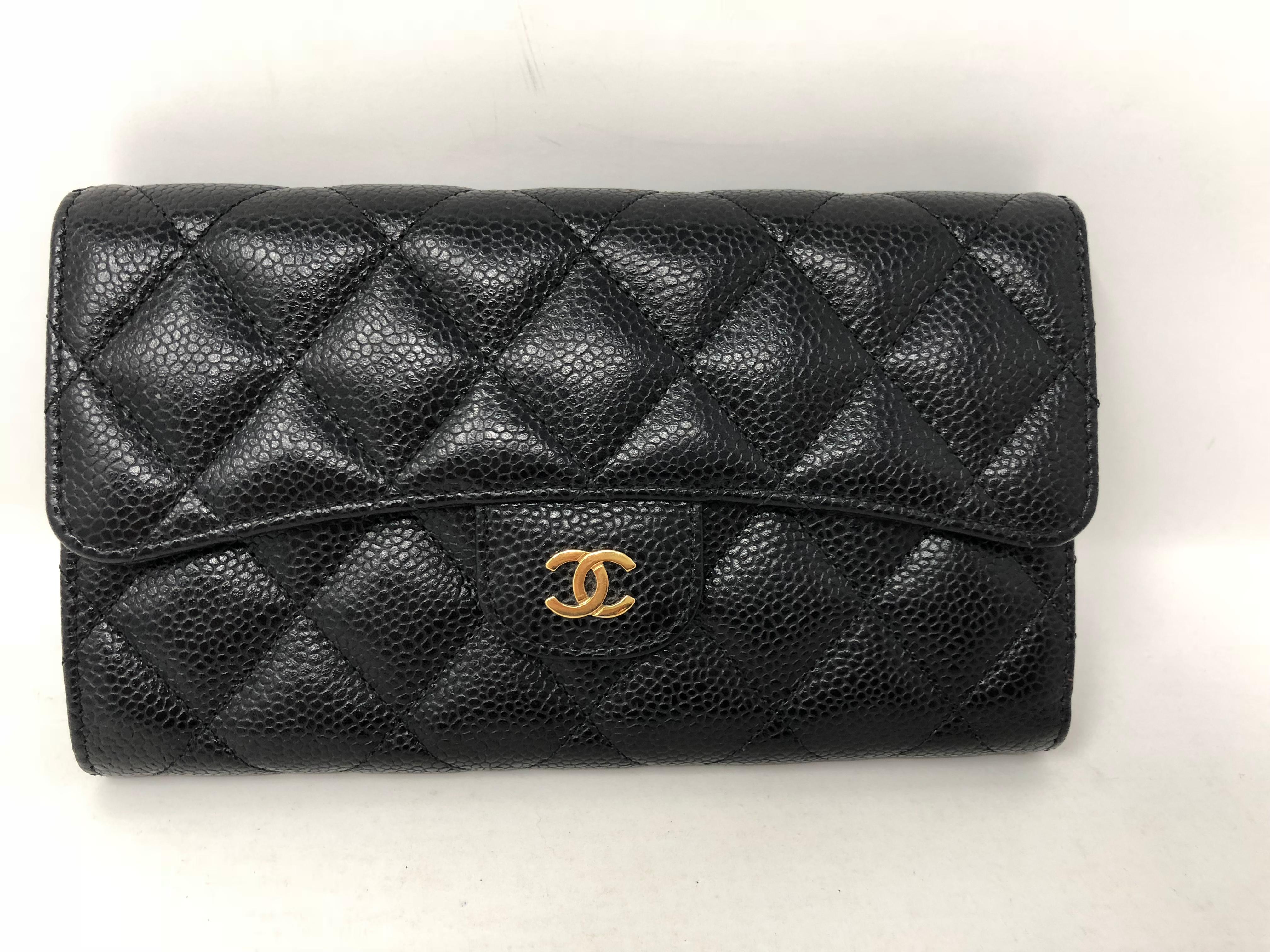 Chanel Caviar Leather Black Wallet  1