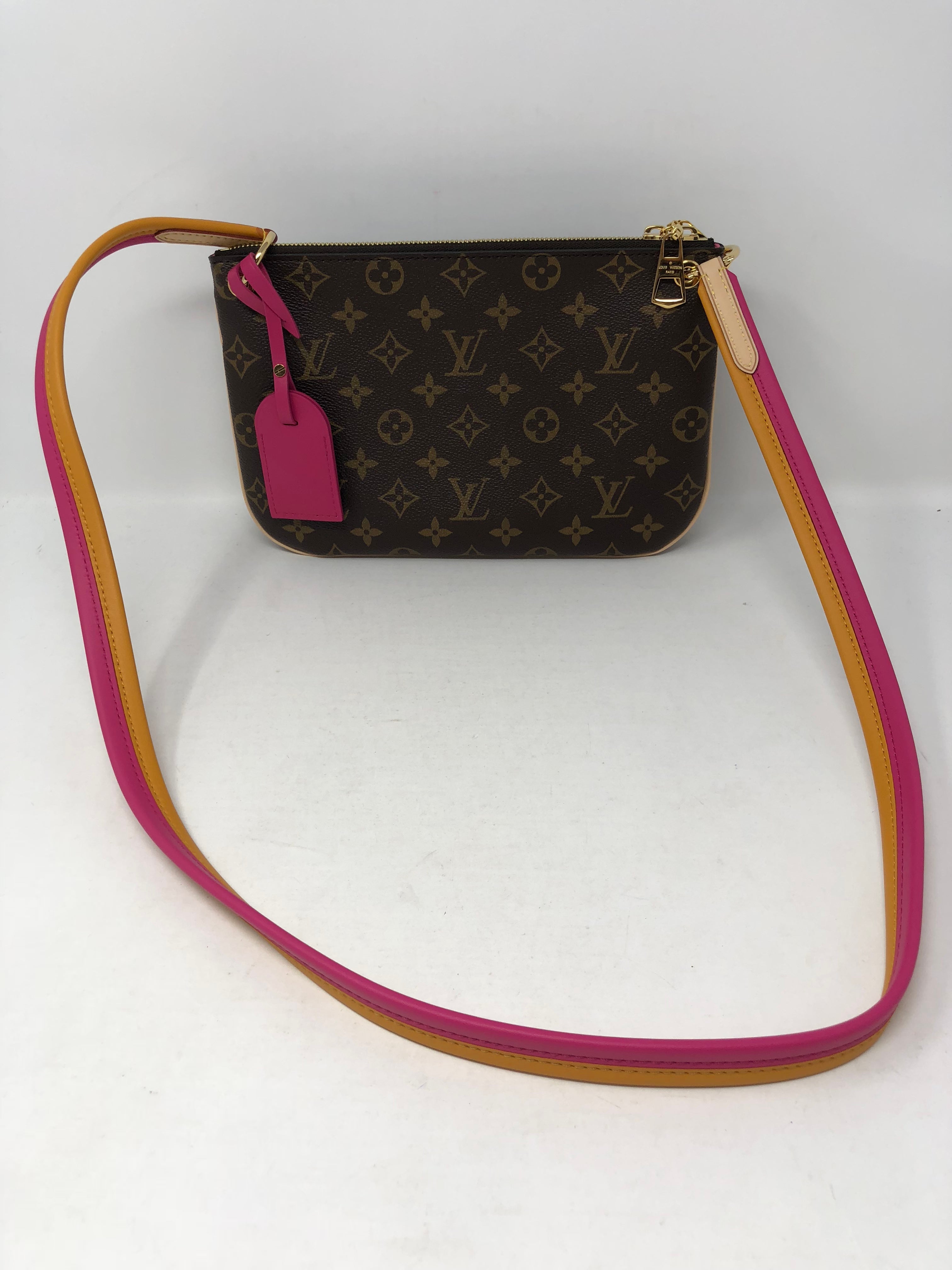 louis vuitton purse with pink strap