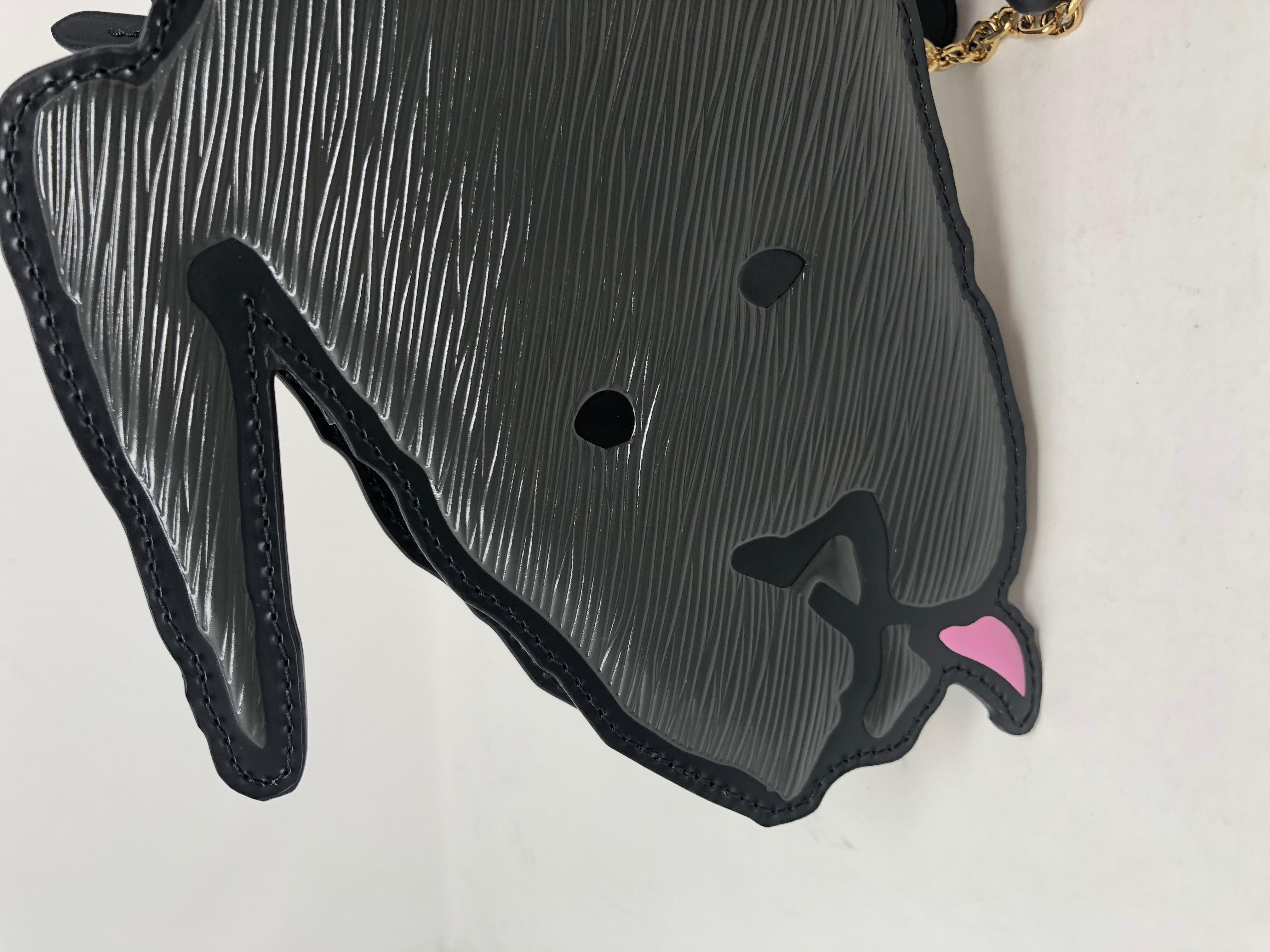 Louis Vuitton Dog Face Clutch 2019 1