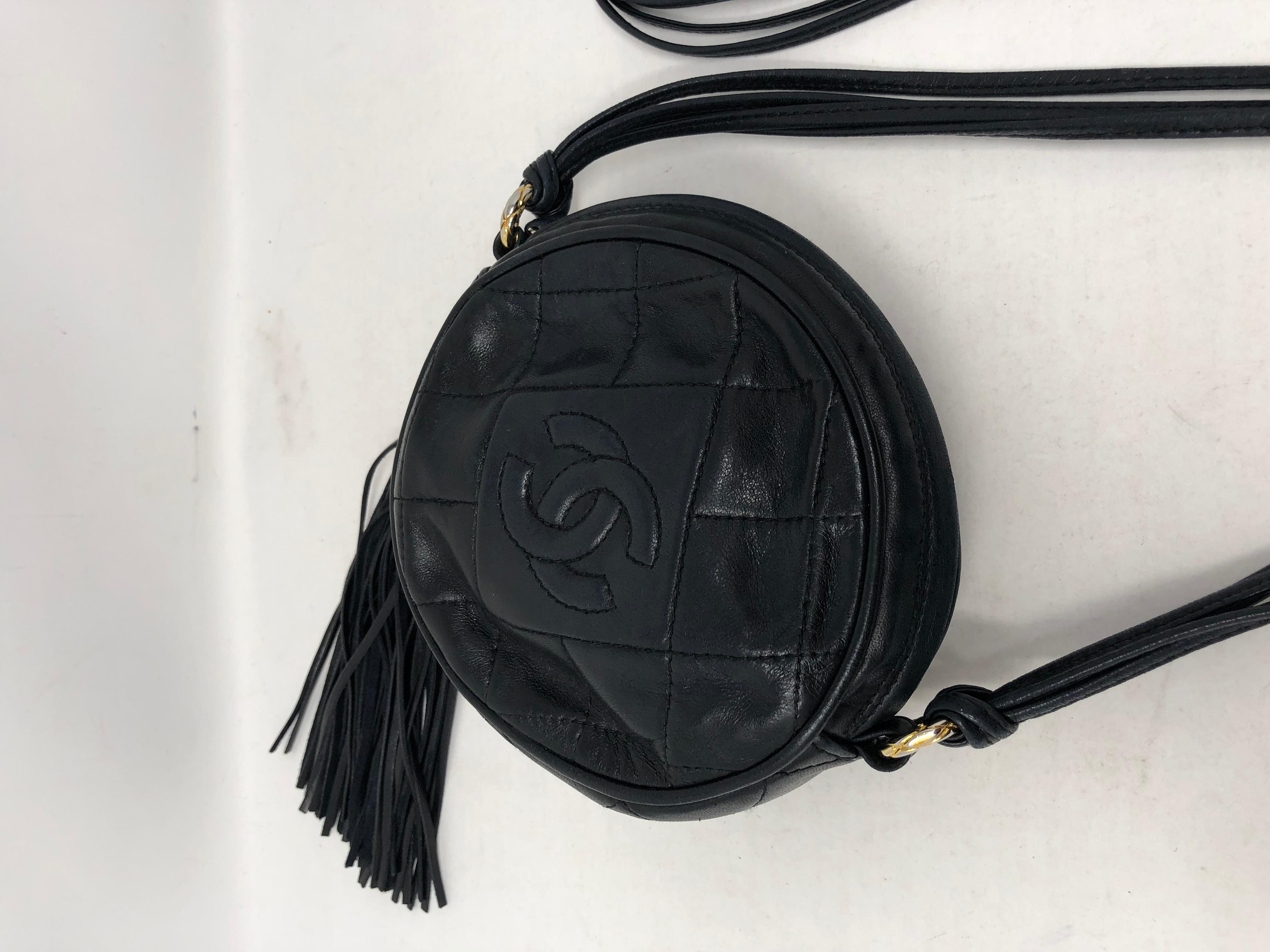 Vintage Black Chanel Lambskin Crossbody 3