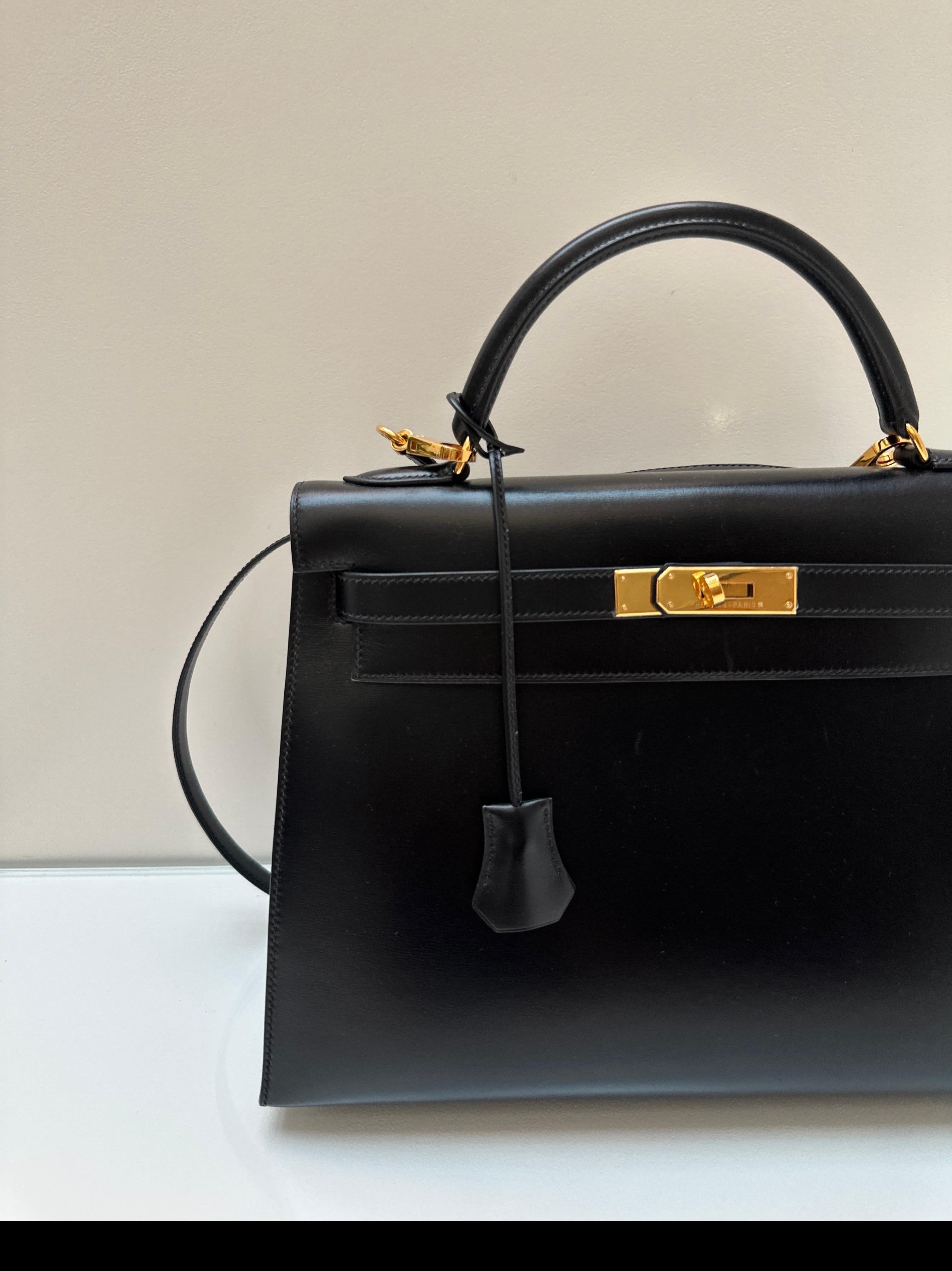 Schwarze Kelly 32 Tasche von Hermès im Zustand „Hervorragend“ im Angebot in Athens, GA