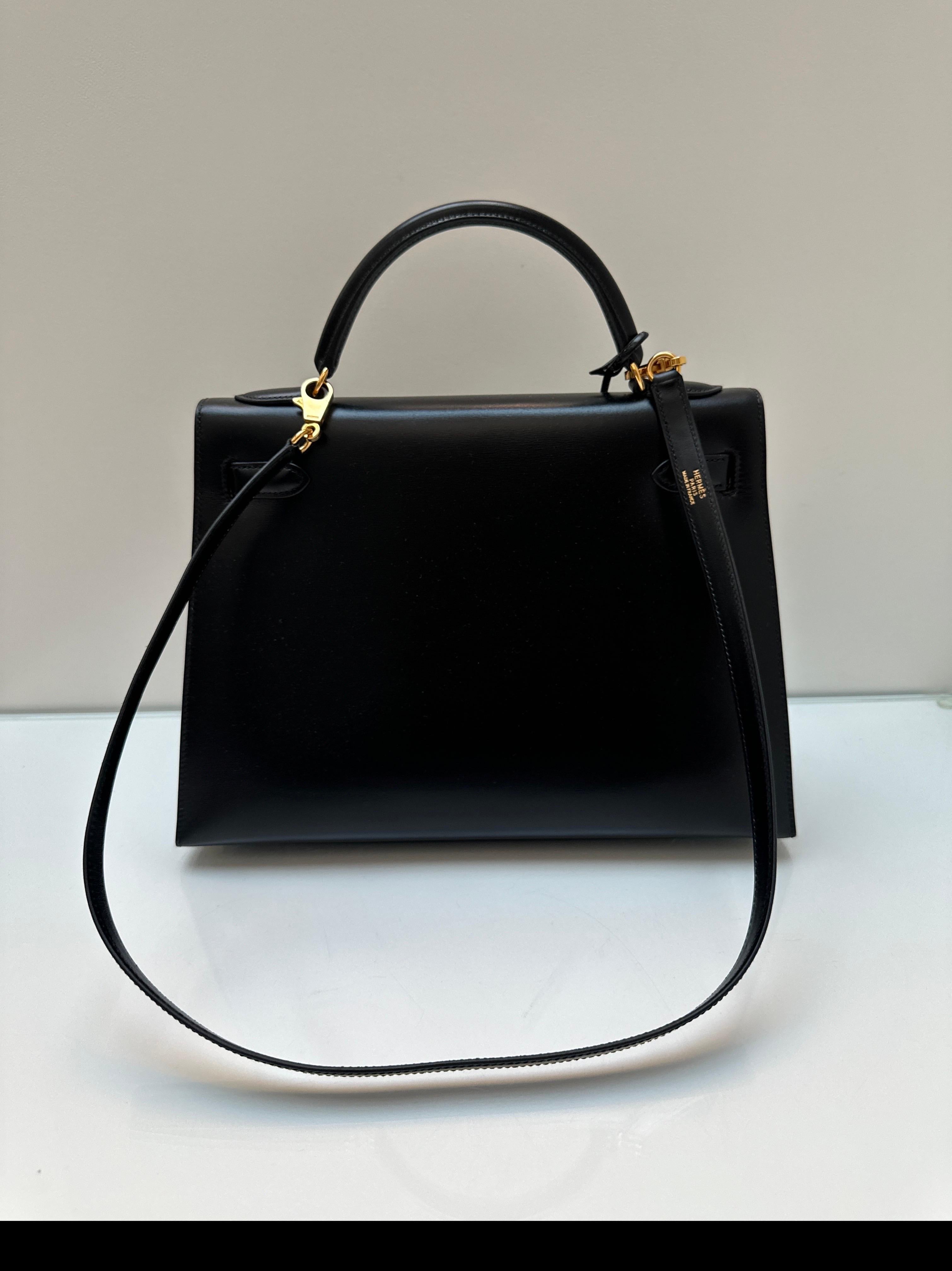 Schwarze Kelly 32 Tasche von Hermès im Angebot 3
