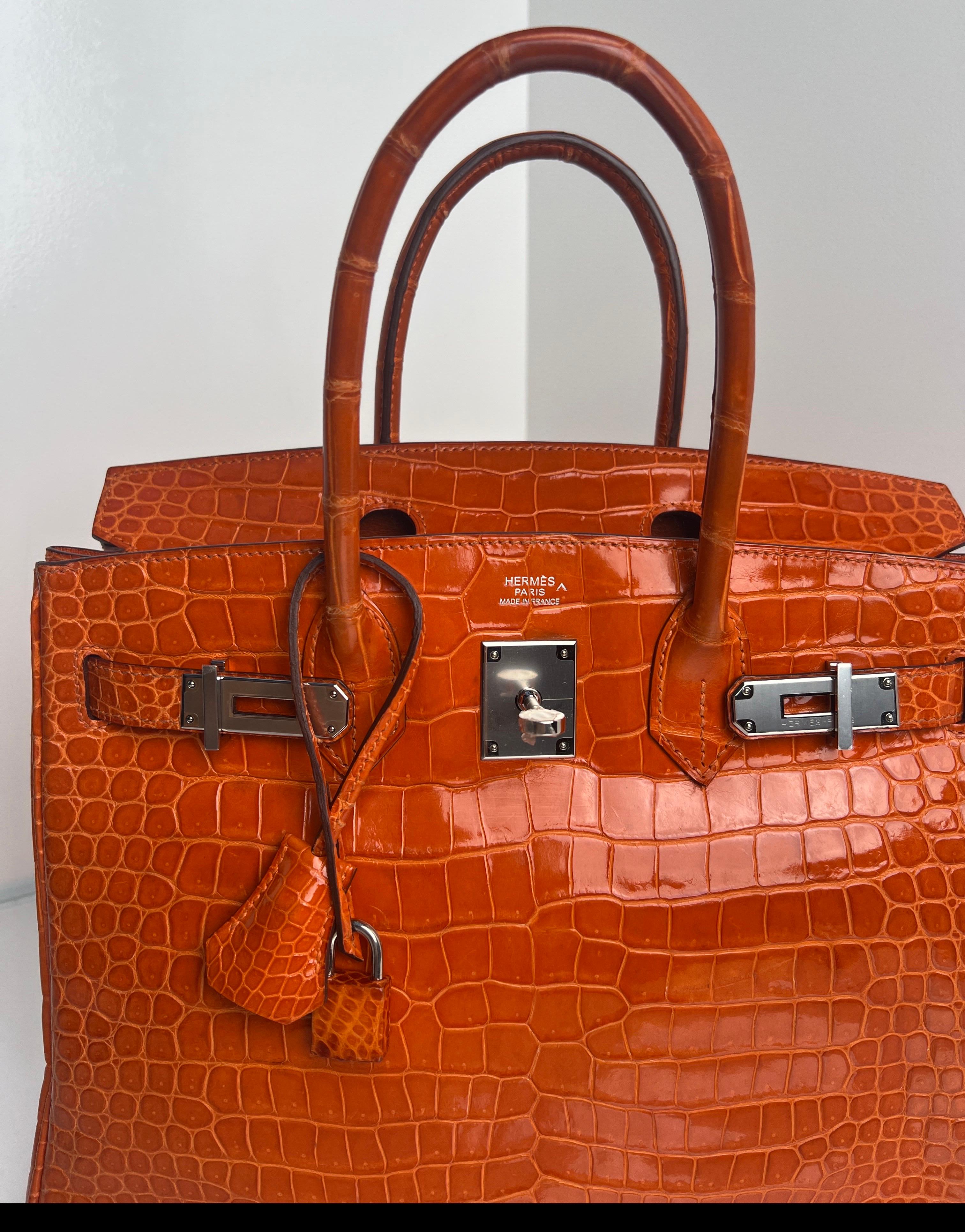 Orange Hermes Sac Birkin 30 en crocodile orange brillant en vente