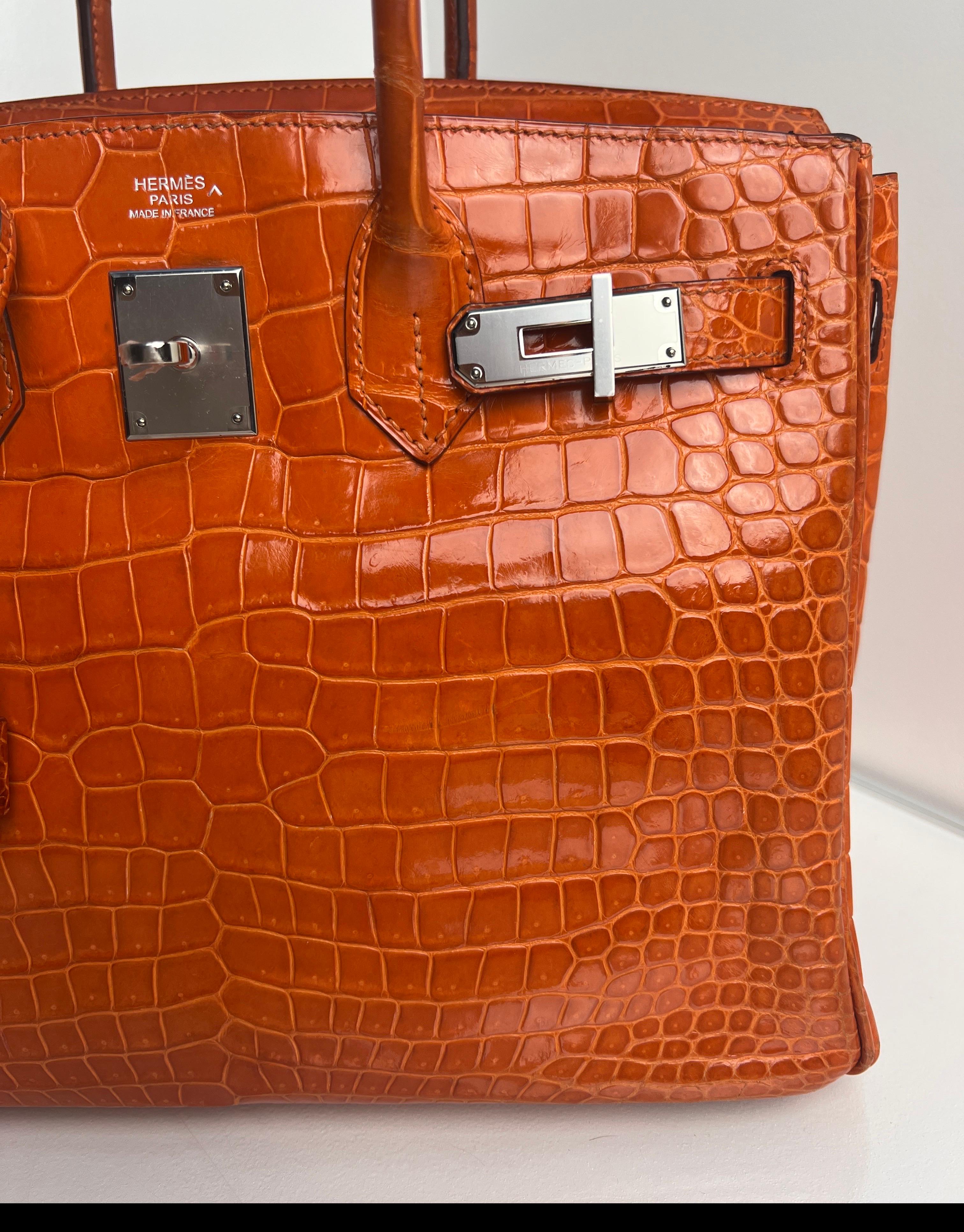 Hermes Sac Birkin 30 en crocodile orange brillant Unisexe en vente