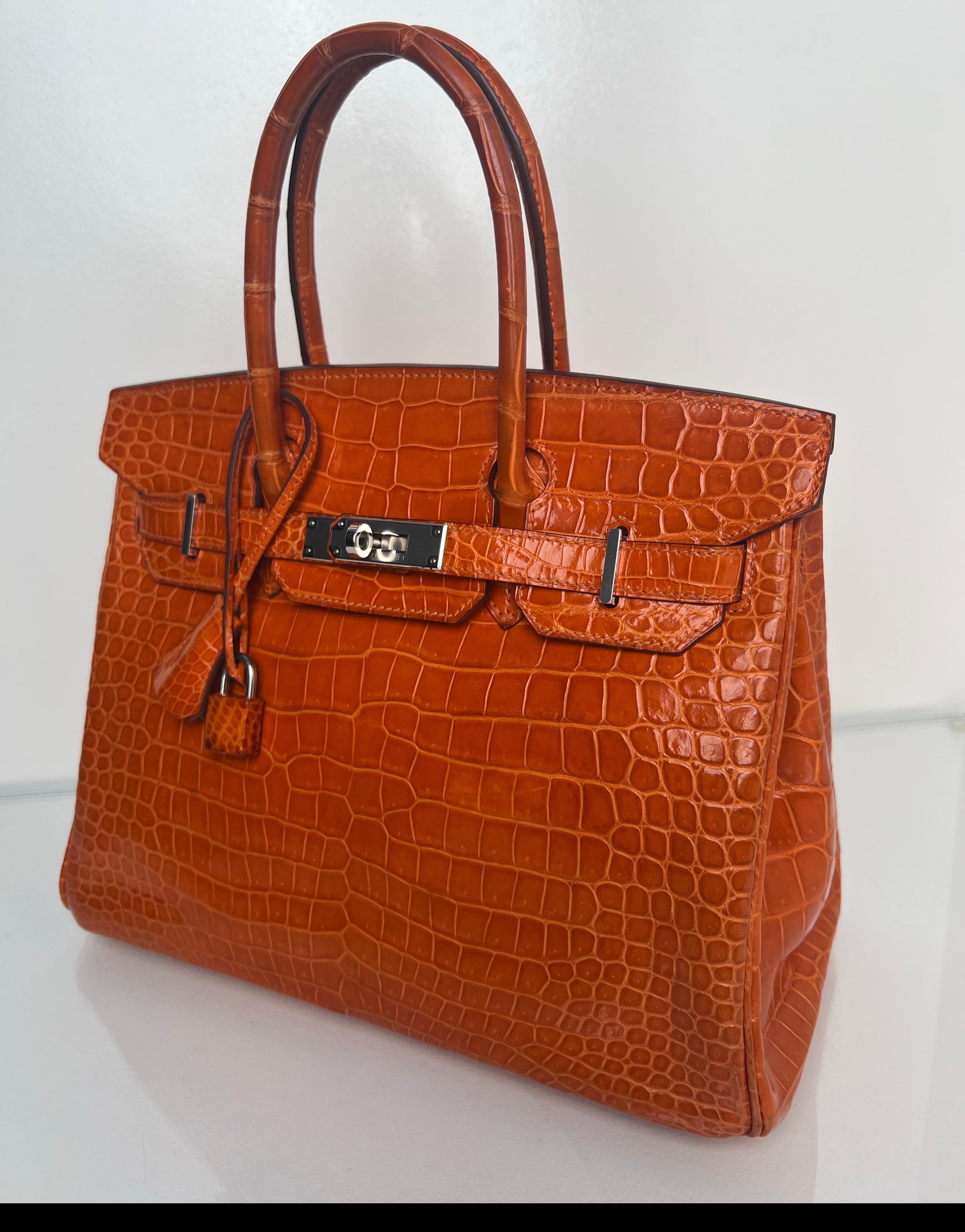 Hermes Sac Birkin 30 en crocodile orange brillant en vente 15