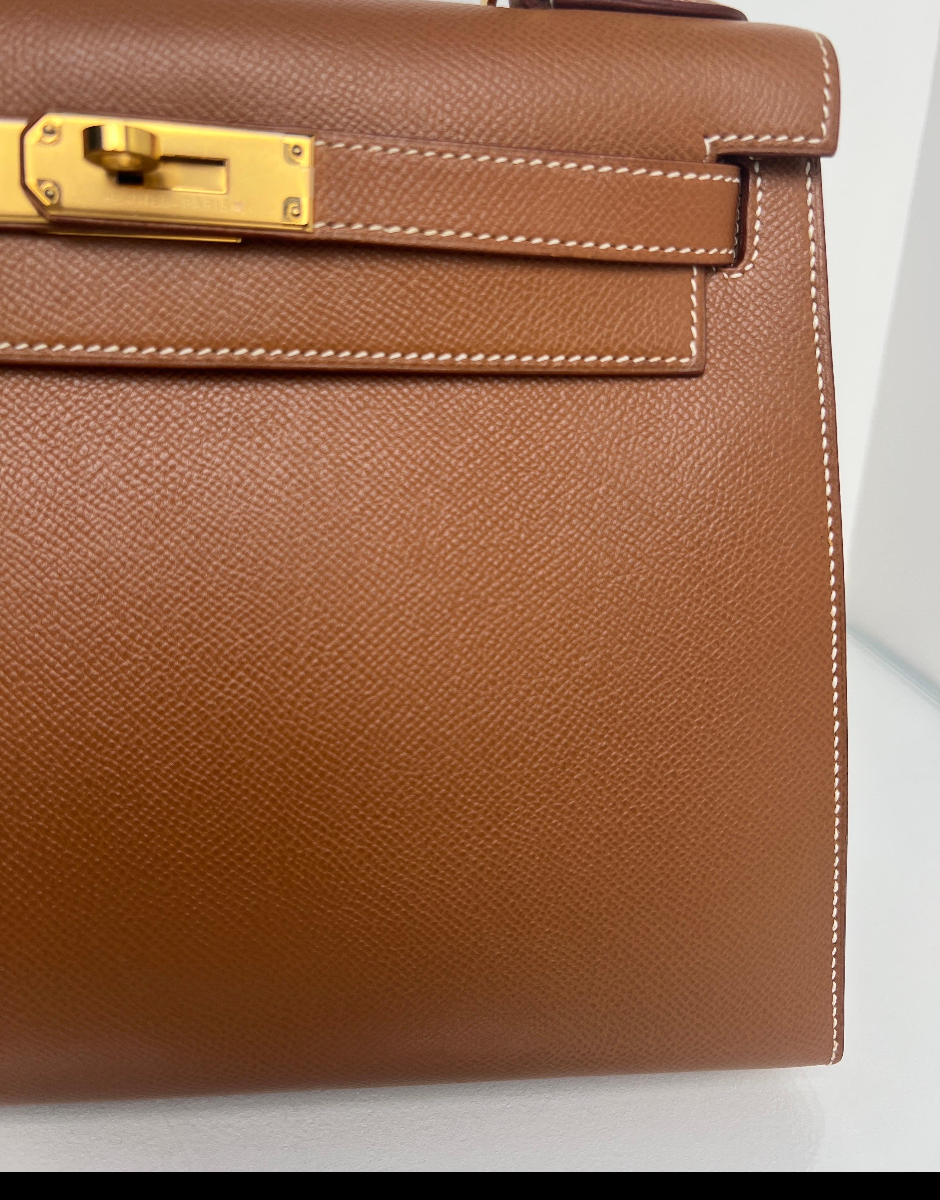 Sac Kelly 28 en or de Hermes en vente 14