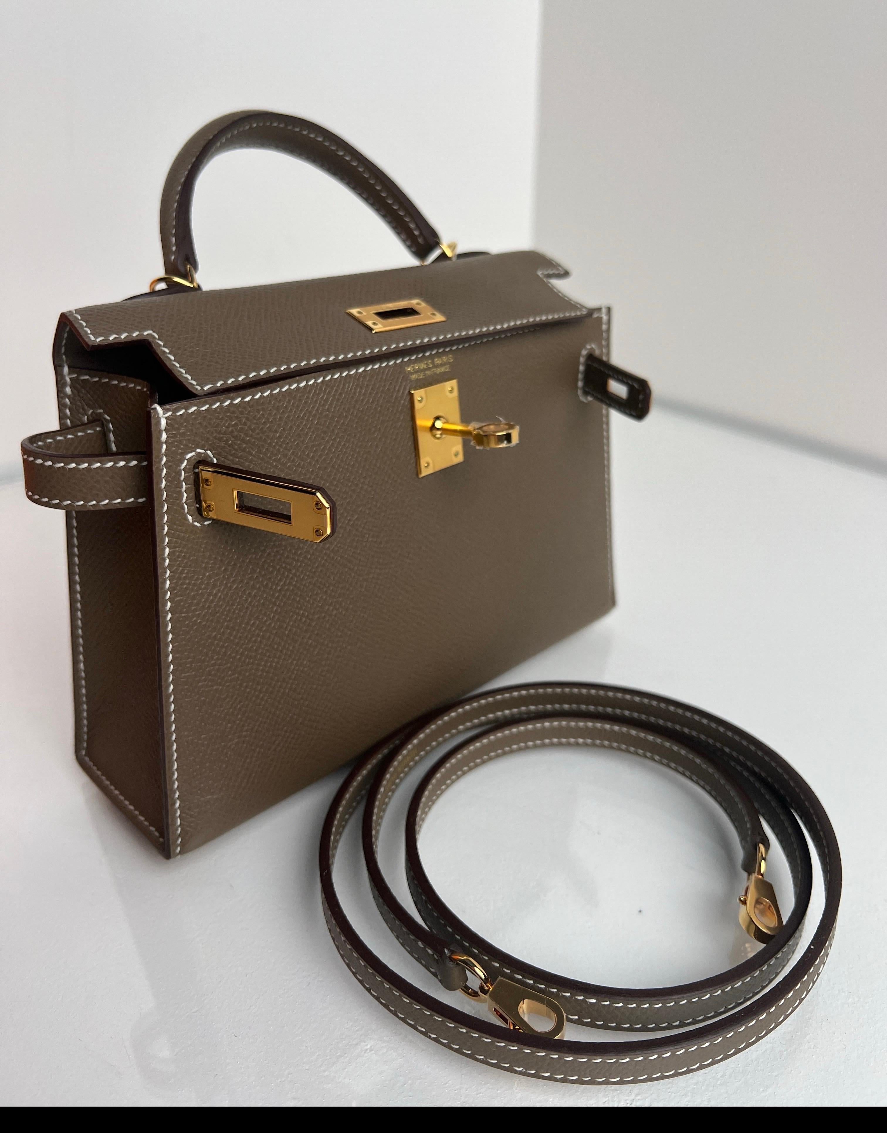 Hermes Etoupe Mini Kelly Bag en vente 10