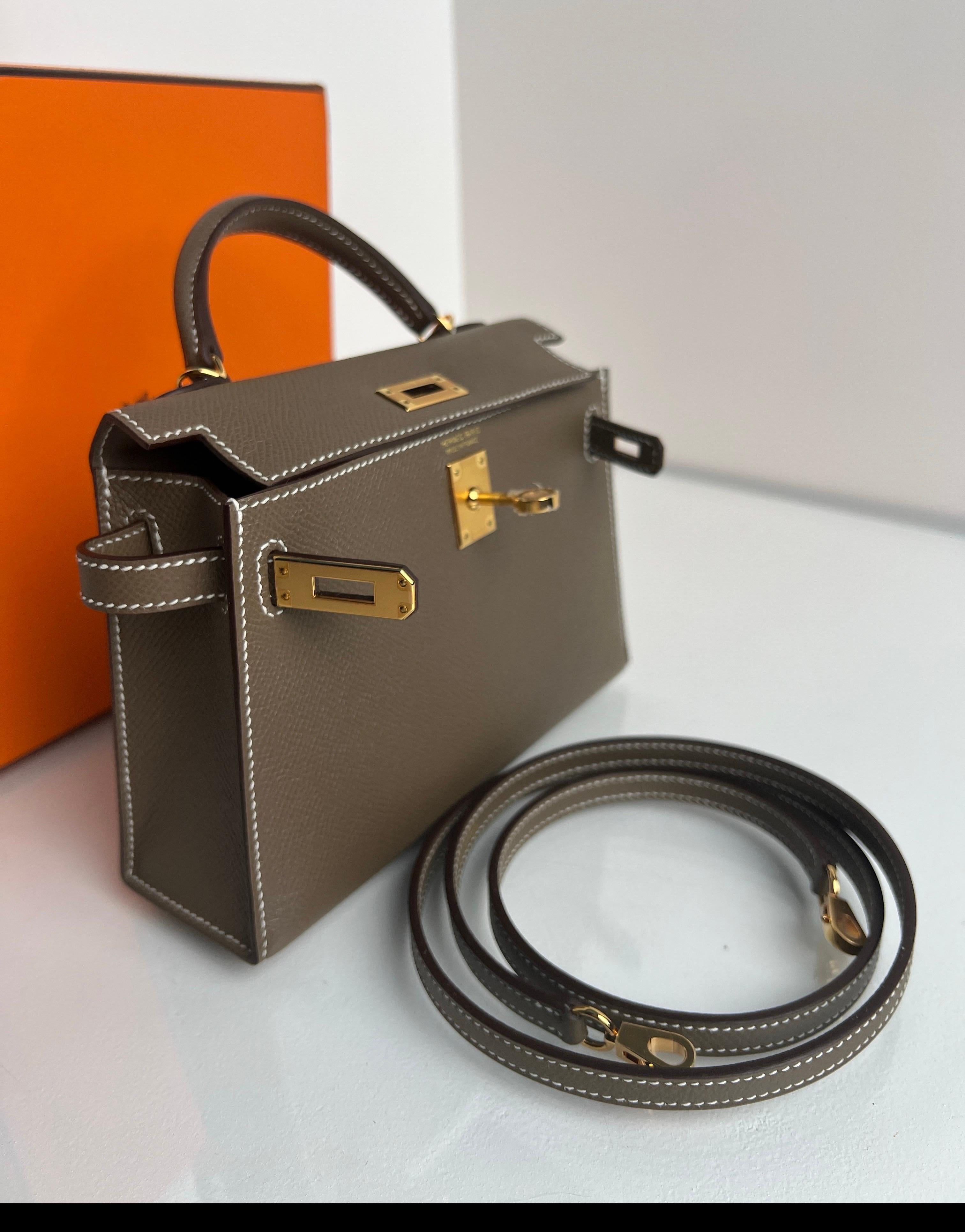 Hermes Etoupe Mini Kelly Bag en vente 11
