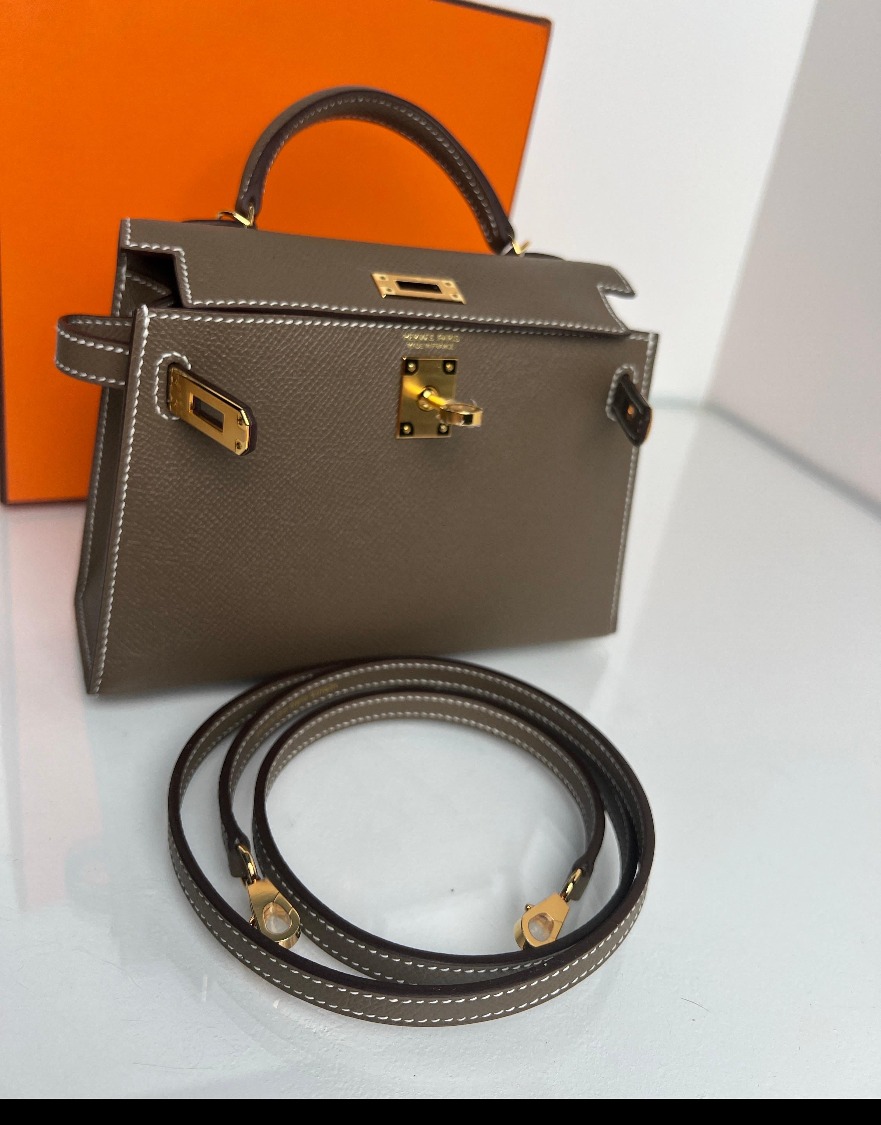 Hermes Etoupe Mini Kelly Bag en vente 13