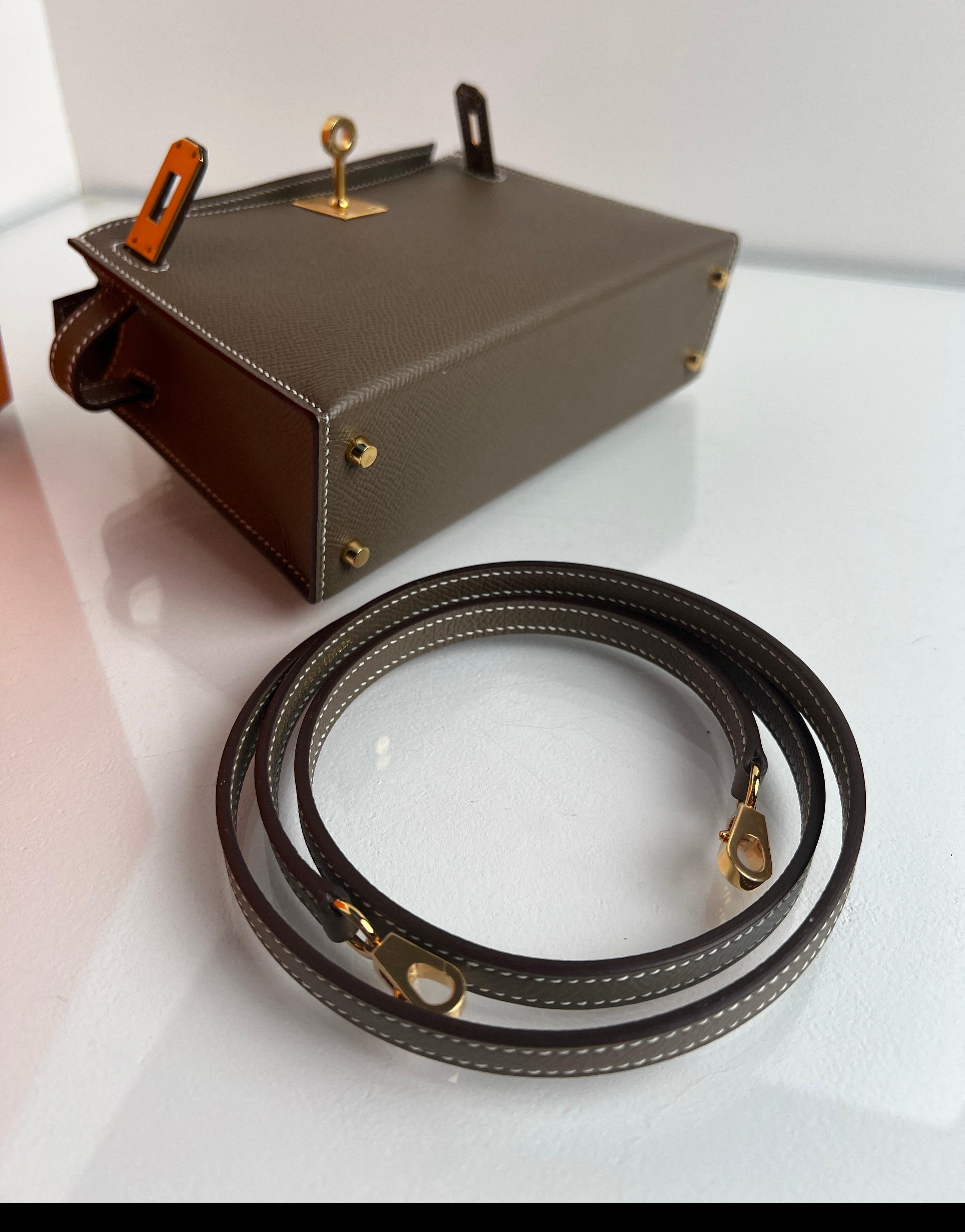 Hermes Etoupe Mini Kelly Bag en vente 15