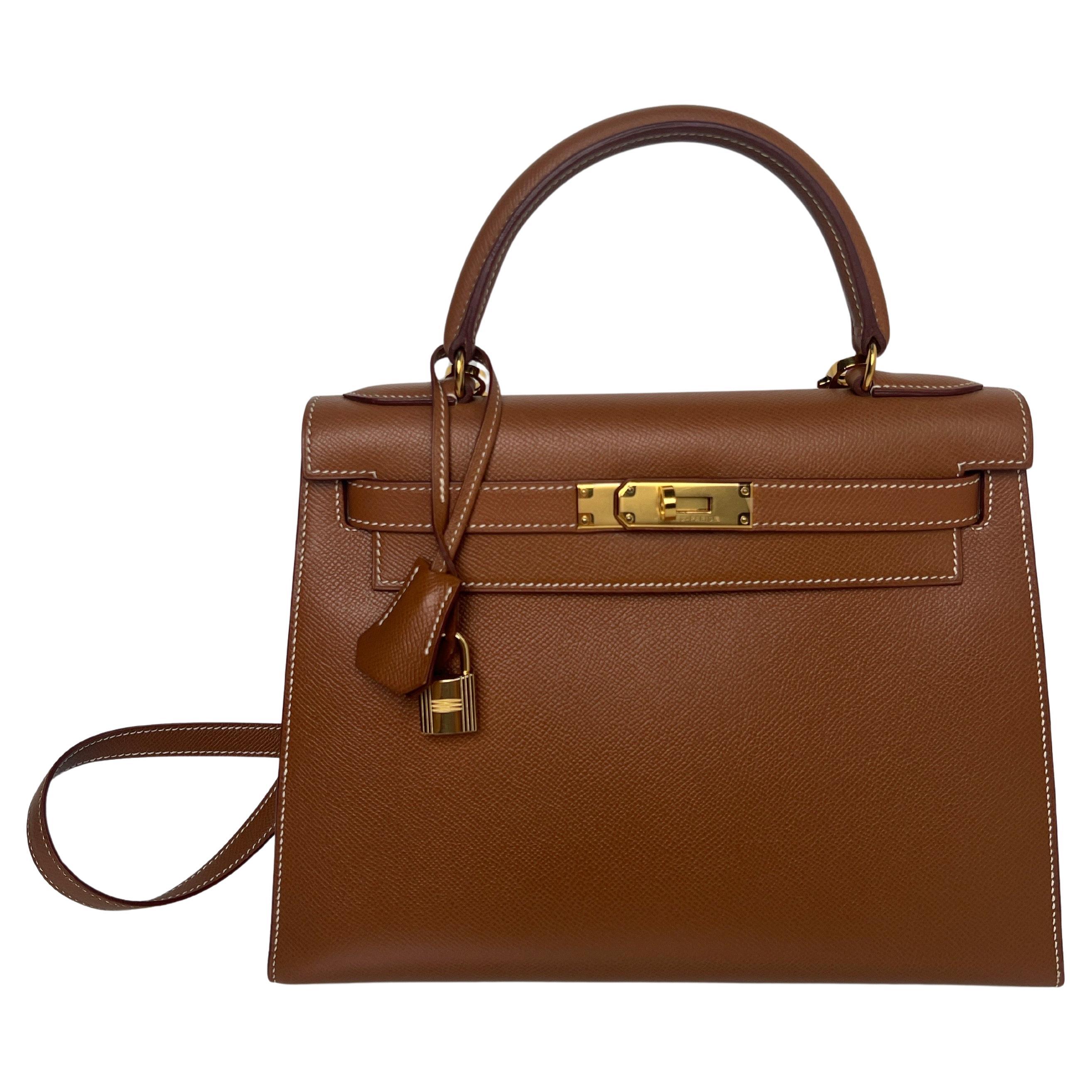 Sac Kelly 28 en or de Hermes en vente