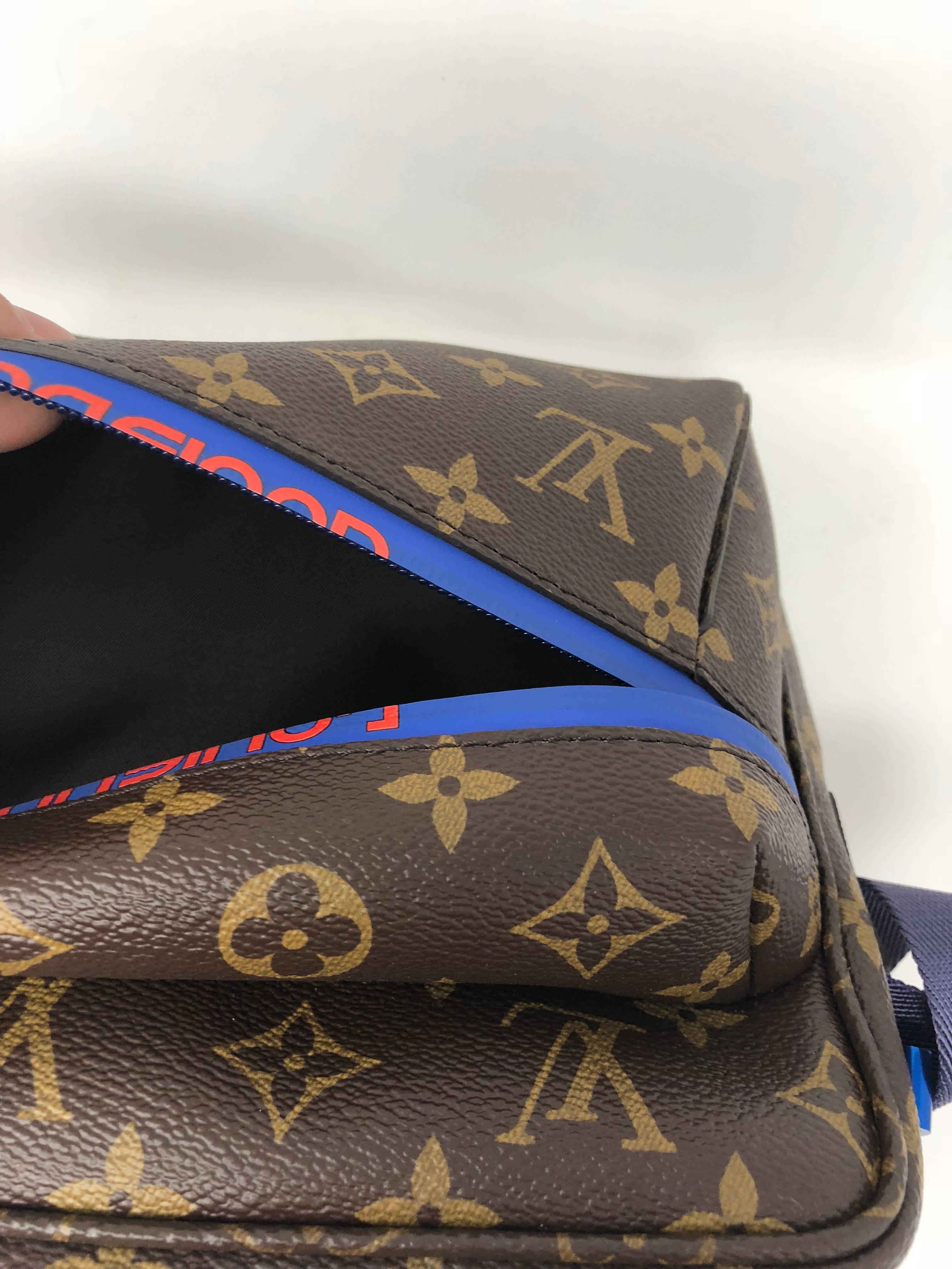 Louis Vuitton Messenger PM Monogram Outdoor  Blue Pacific Split 3