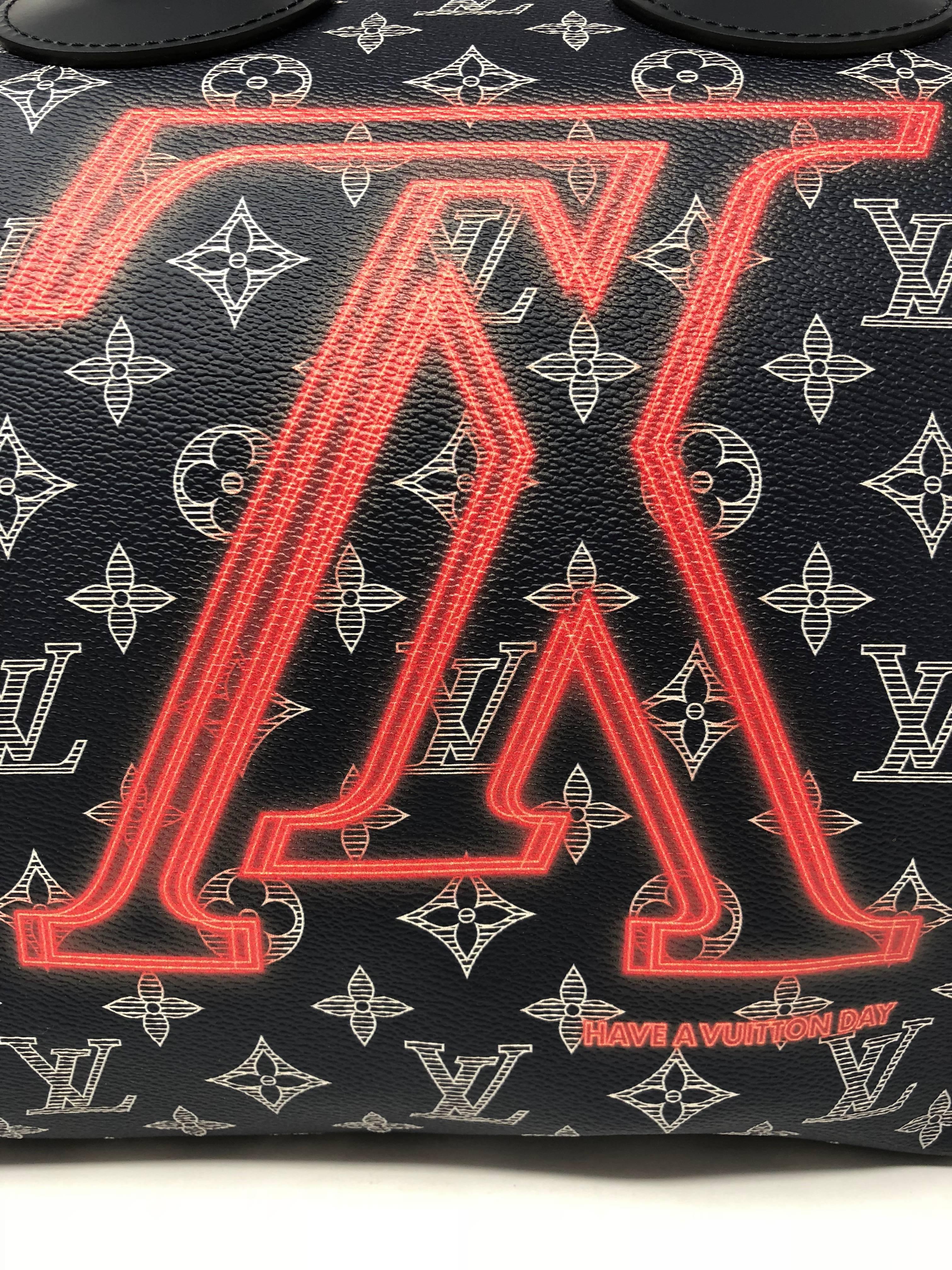 louis vuitton upside down logo