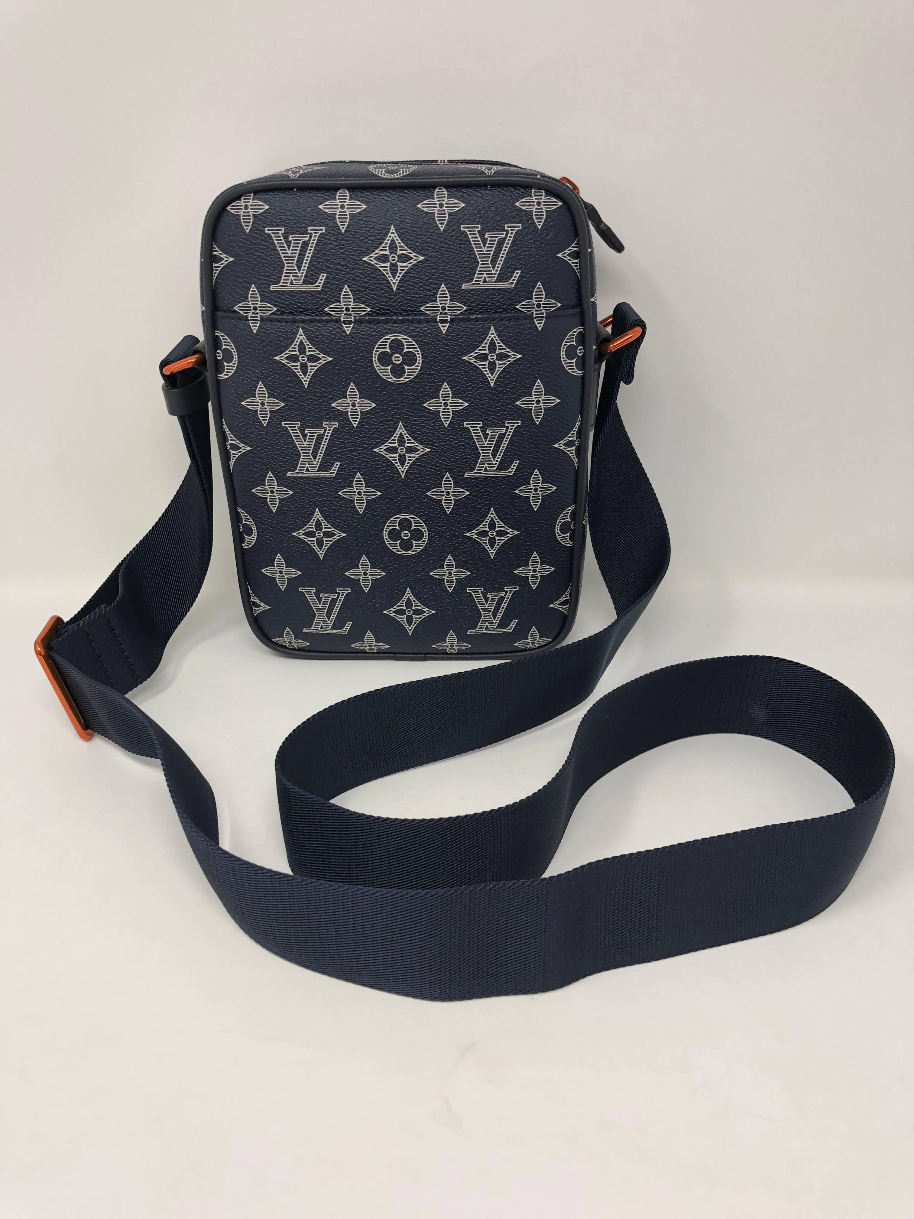 Louis Vuitton Danube City Monogram Upside Down Ink Crossbody bag In New Condition In Athens, GA