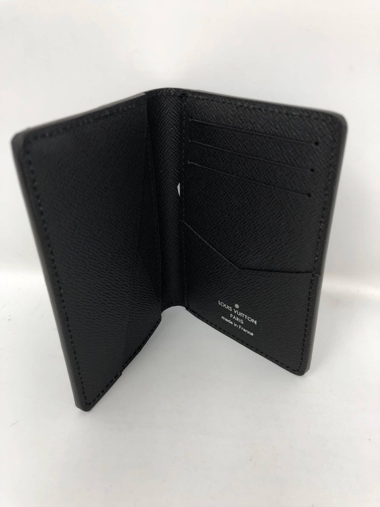 Louis Vuitton Card Holder Canada / LOUIS VUITTON Monogram