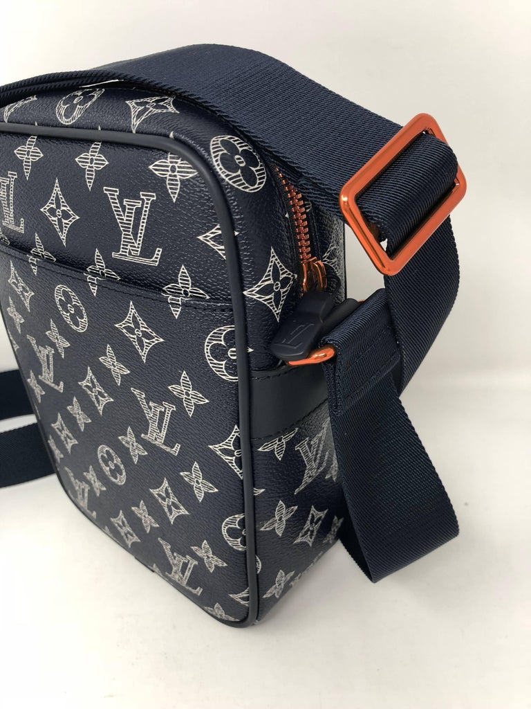 mybagtiful - 🛍Louis Vuitton men 3 in 1 💰PM for more .