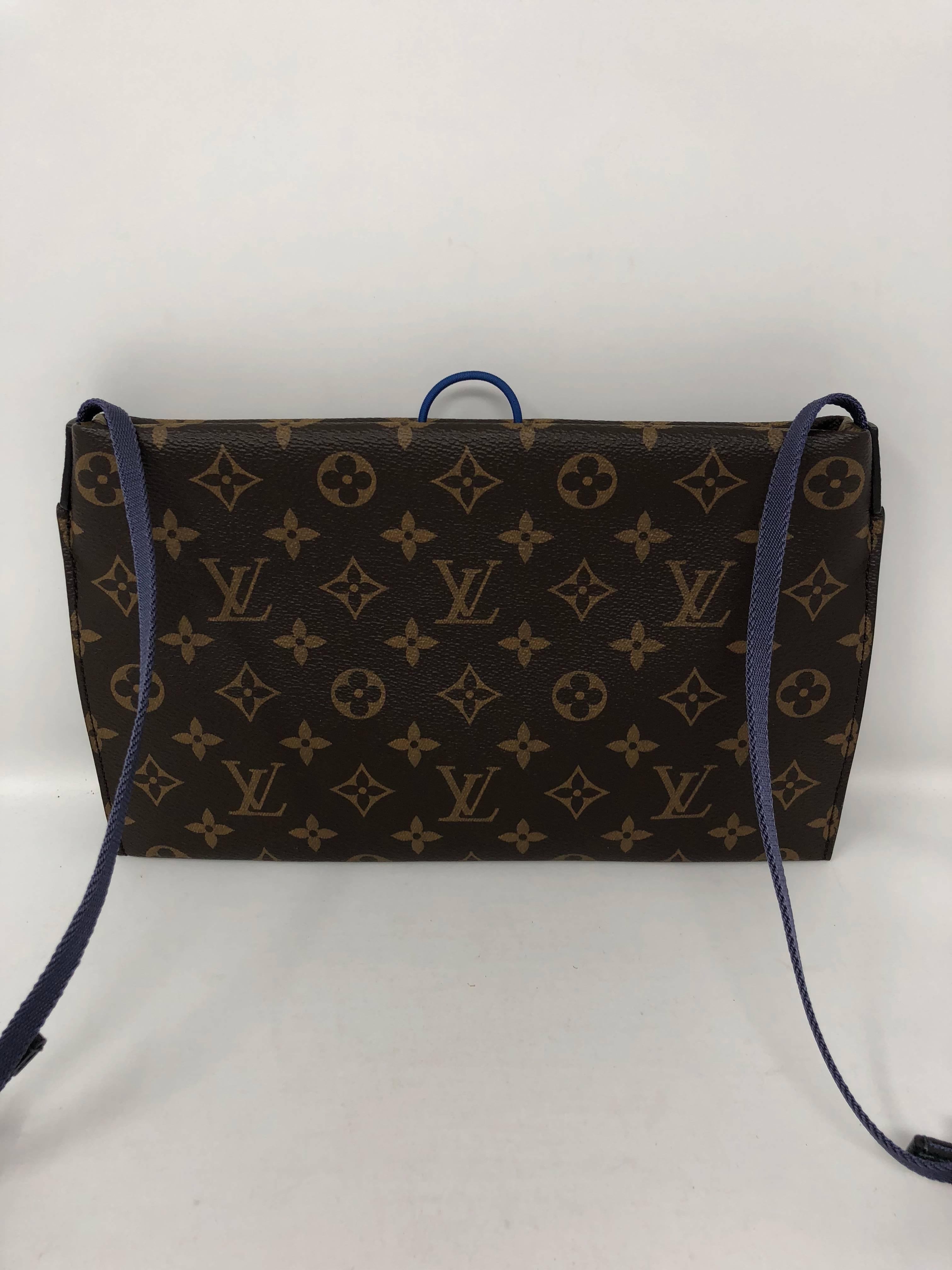 Louis Vuitton Pacific Blue Outdoor Pouch Crossbody In New Condition In Athens, GA