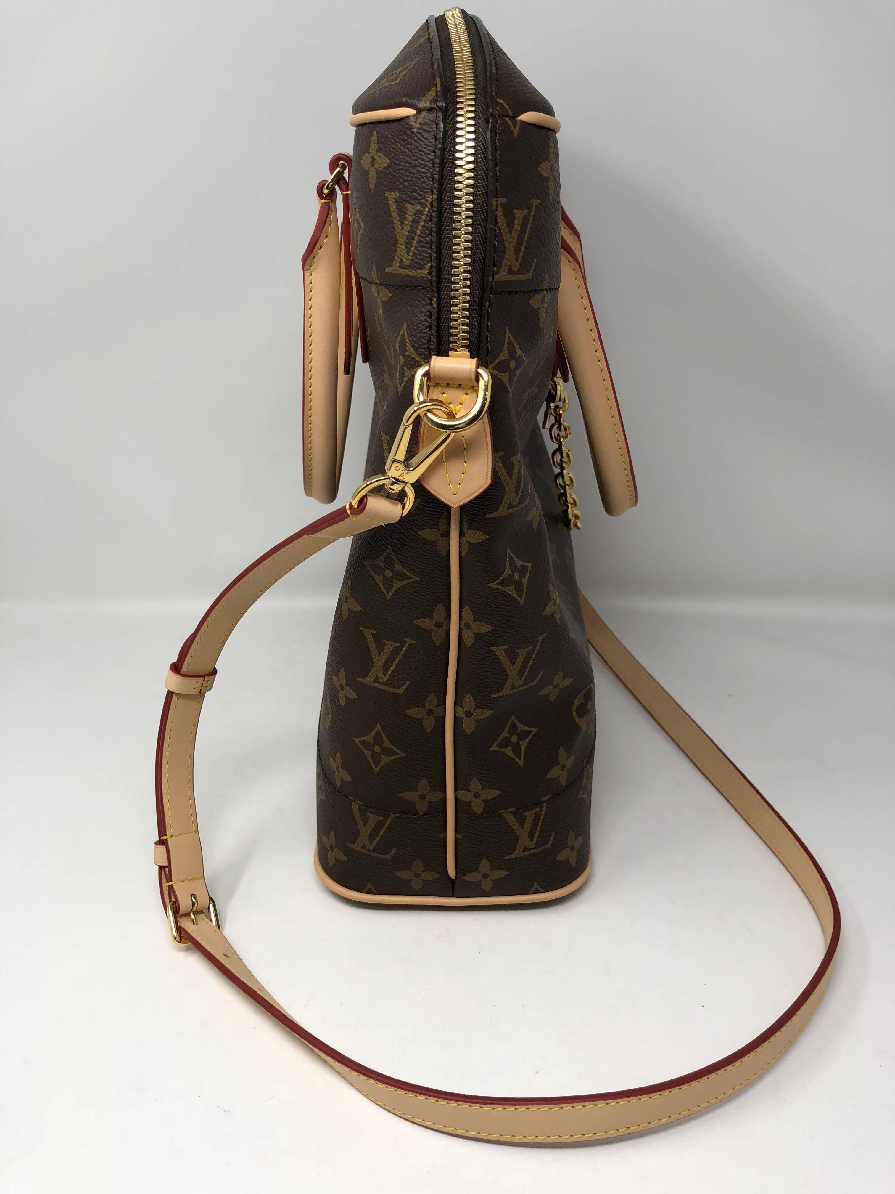 Black Louis Vuitton Carry All MM Monogram Bag