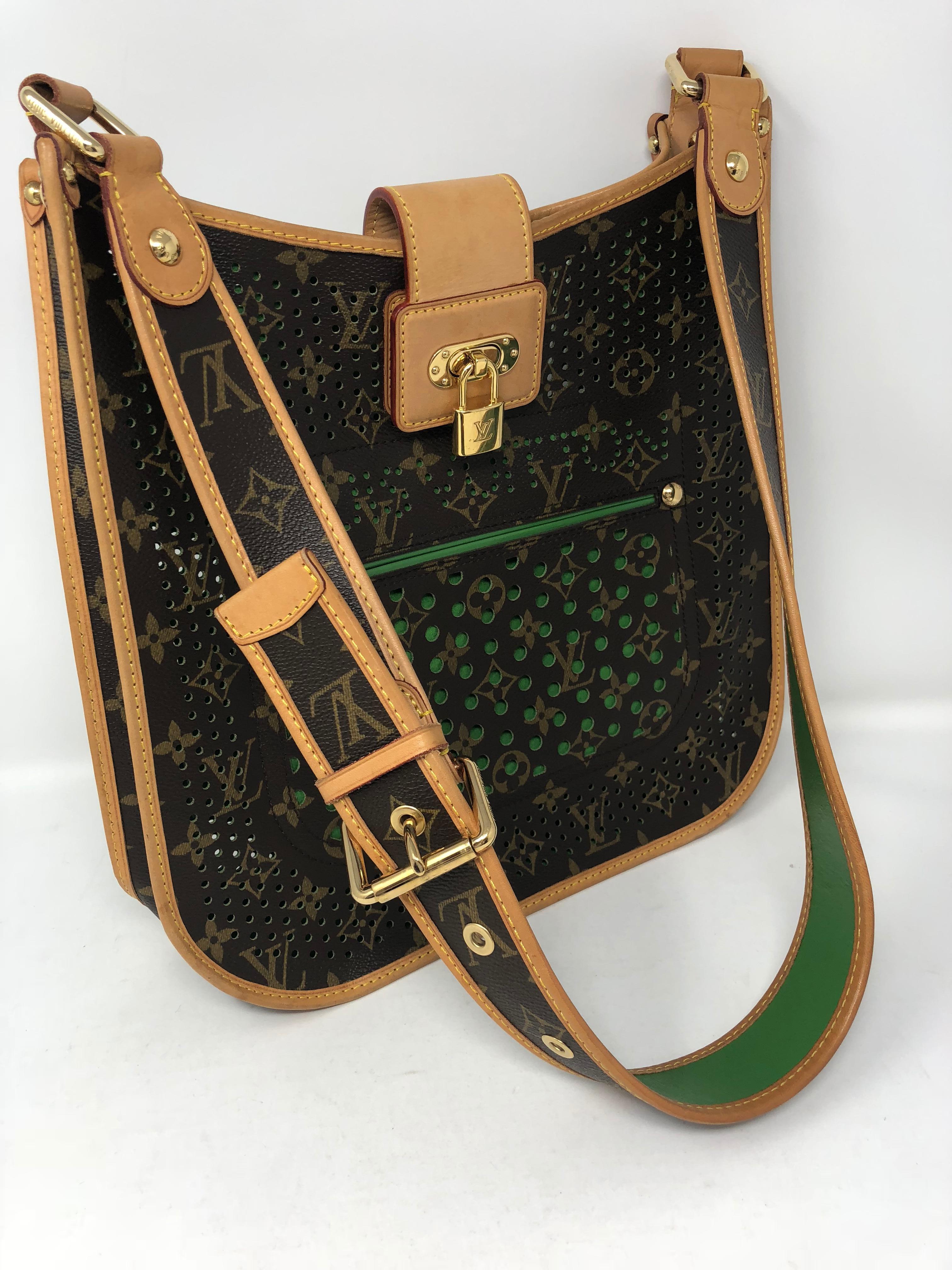 Louis Vuitton Monogram Perforated Musette Green Crossbody Bag In Excellent Condition In Athens, GA