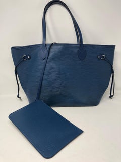 Louis Vuitton Blue Epi Neverfull MM
