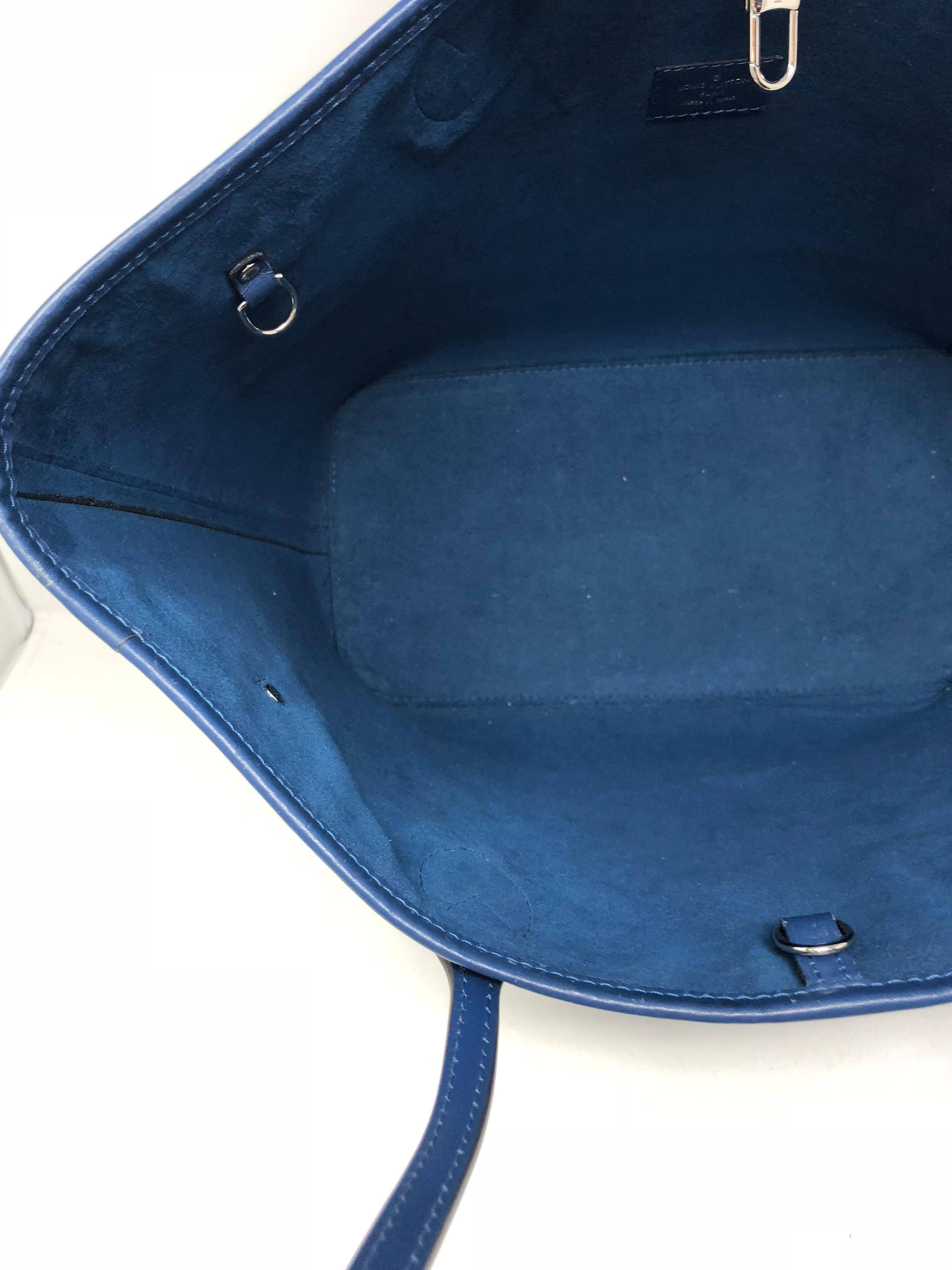 Louis Vuitton Blue Epi Neverfull MM 2