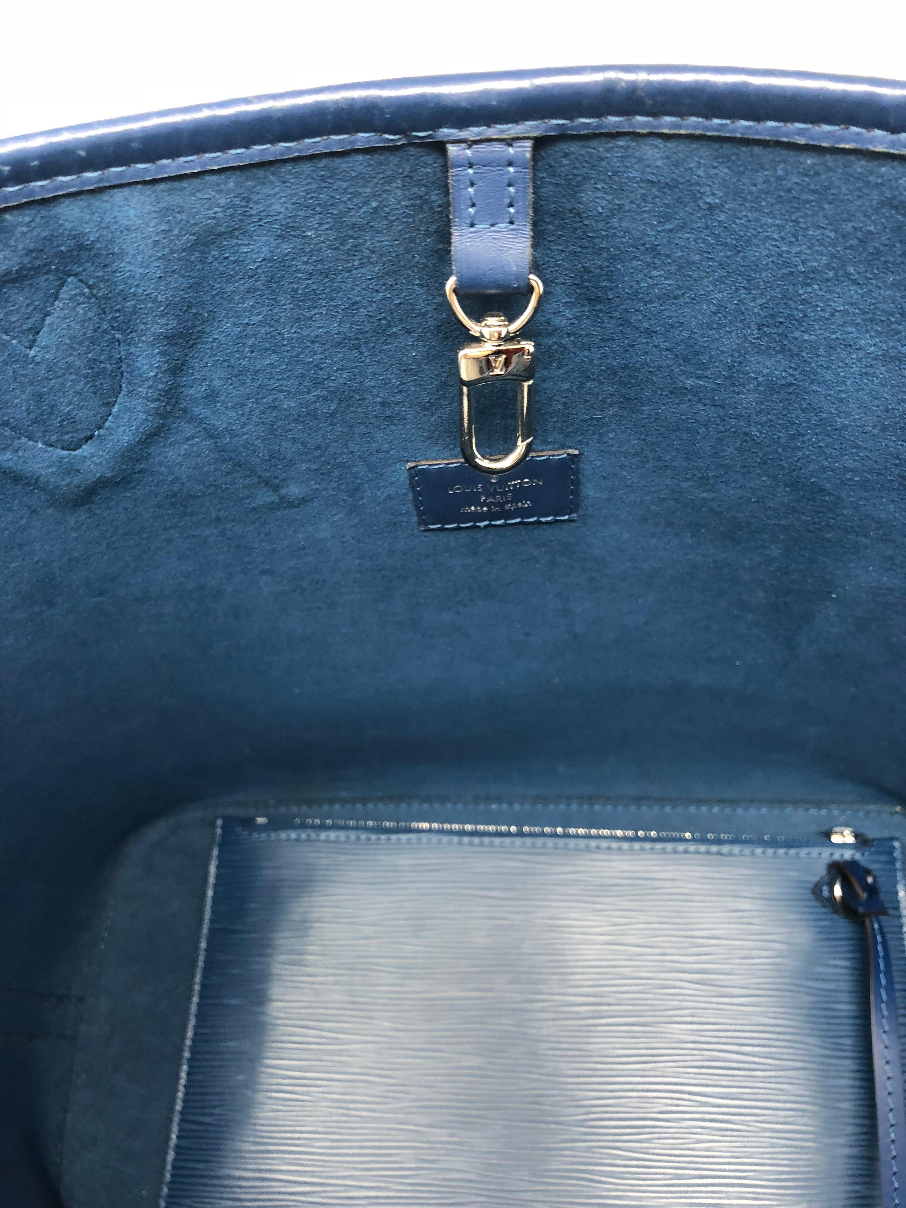 Louis Vuitton Blue Epi Neverfull MM 1