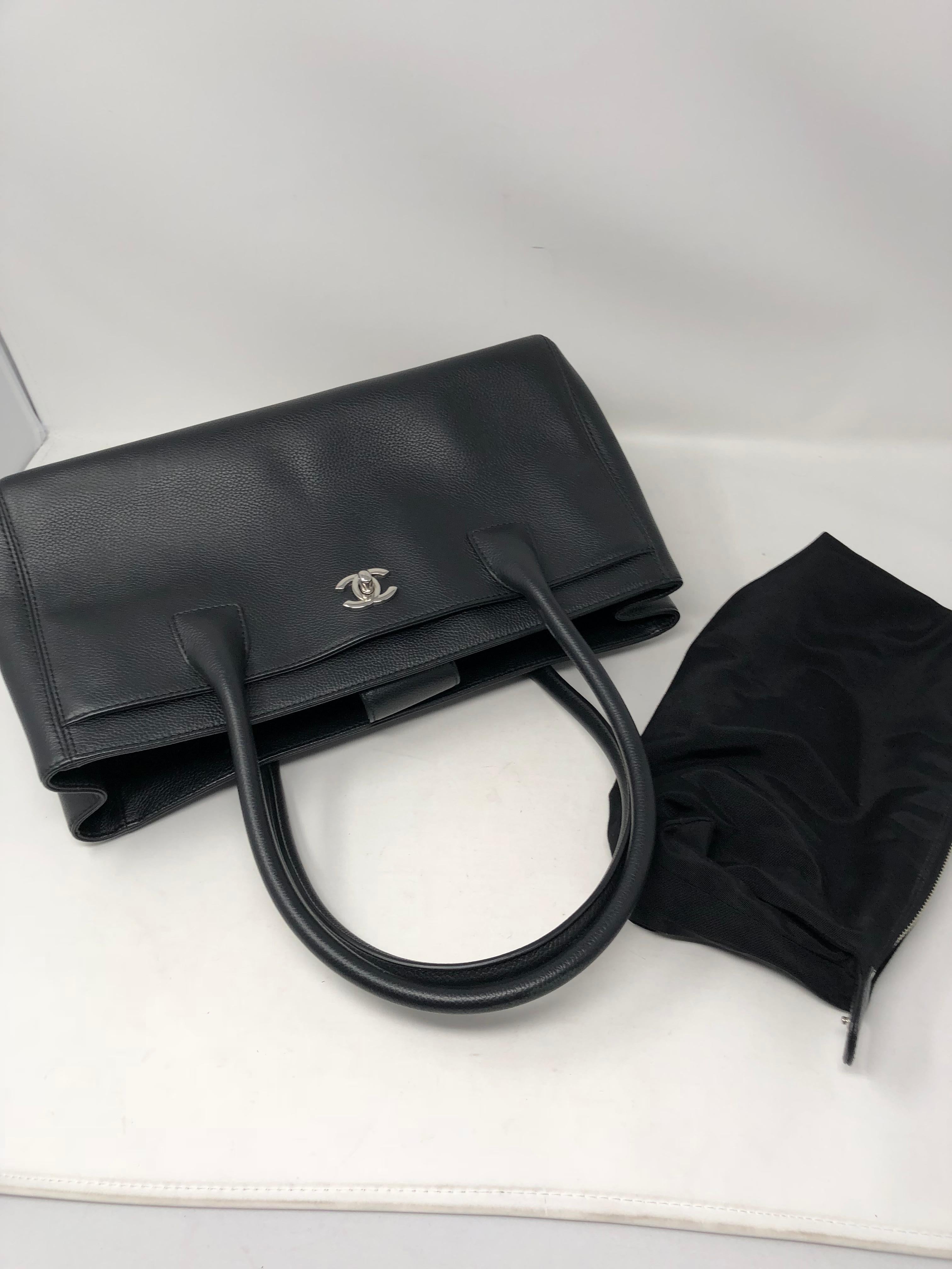 Women's or Men's Chanel Black Caviar Cerf Tote Small