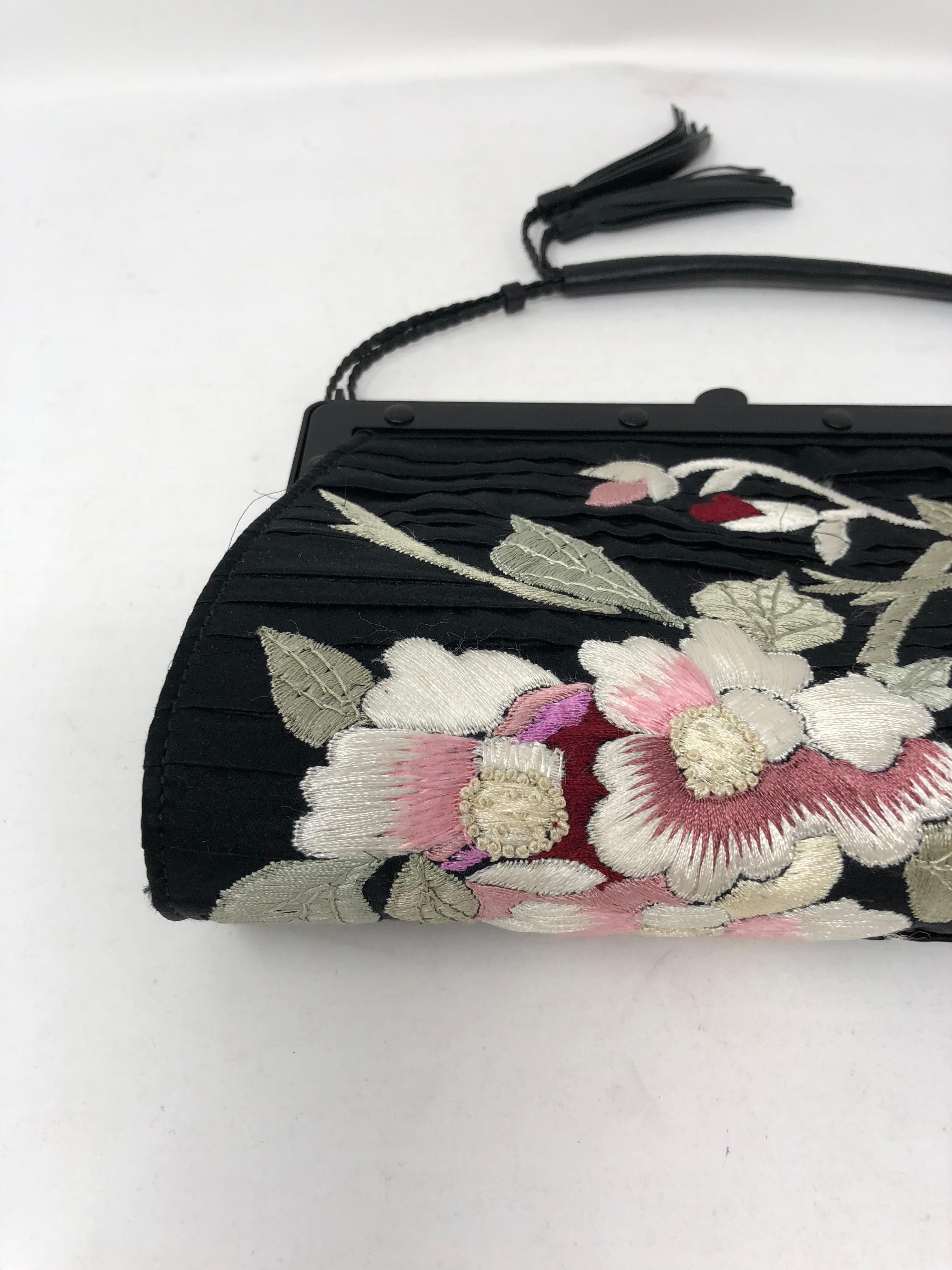 Gucci embroidered Evening Bag 5
