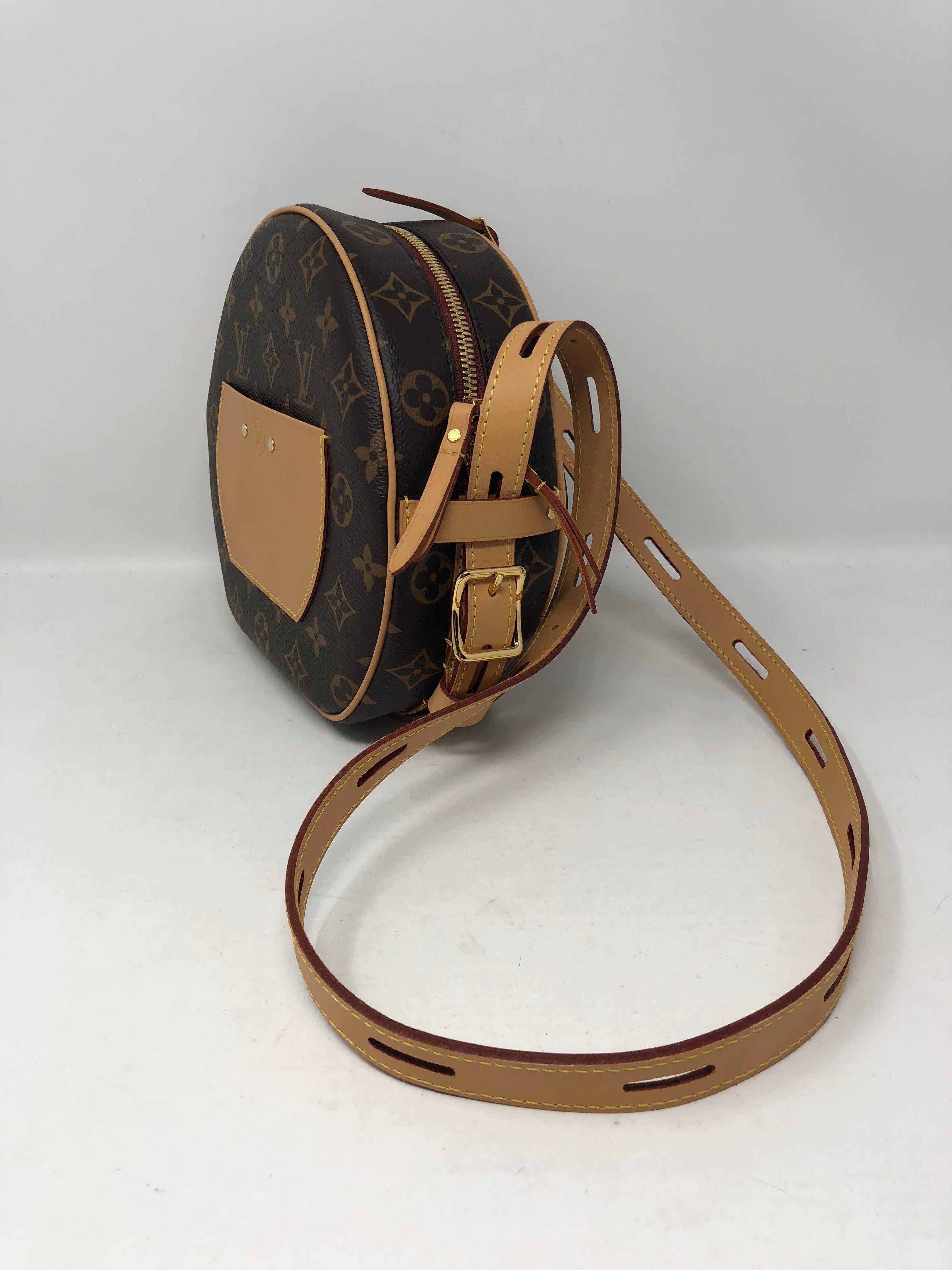 Louis Vuitton Boite Chapeau Souple Monogram Bag 1