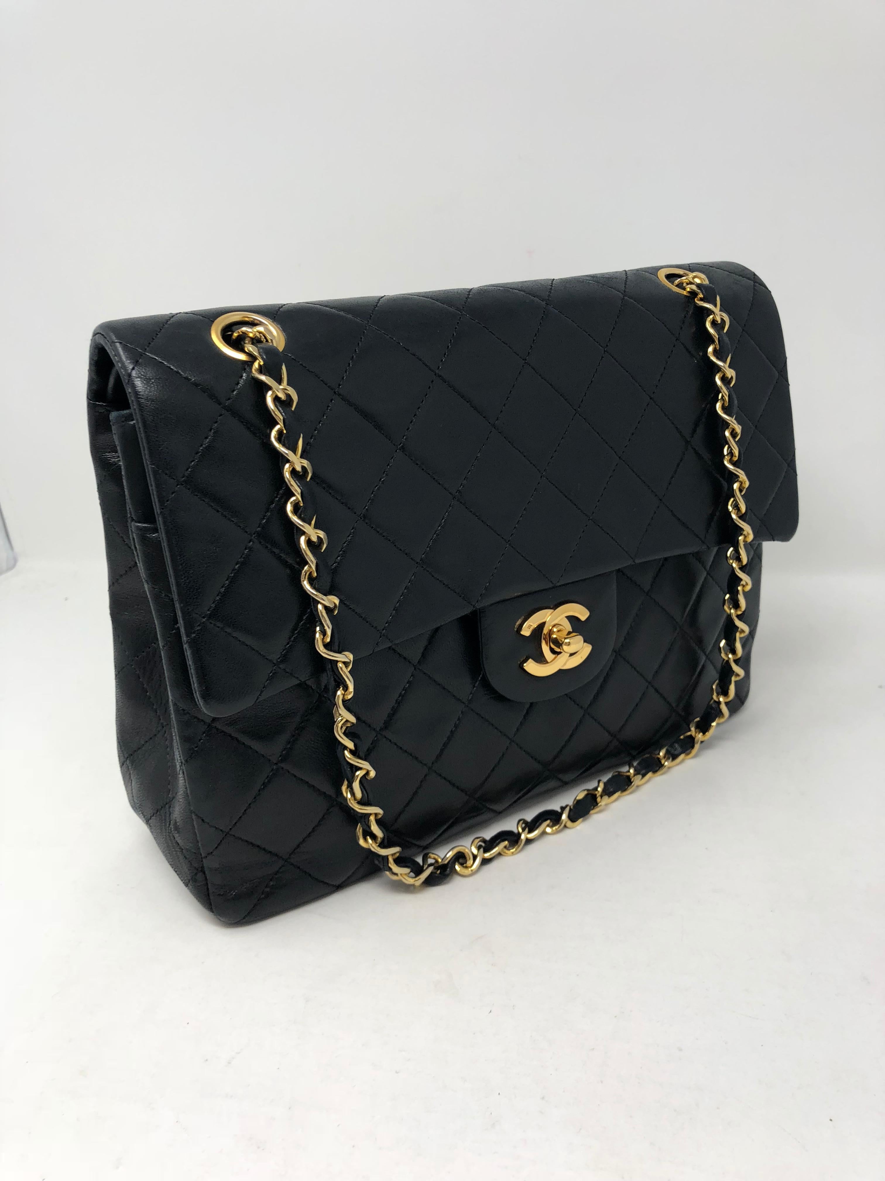 Chanel Black Vintage Square Classic Double Flap Medium Bag  In Excellent Condition In Athens, GA